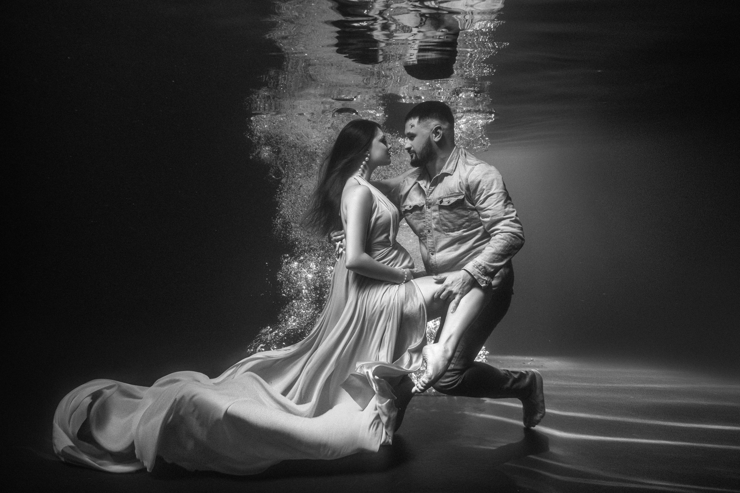 БАССЕЙН. Фотограф Беременности в Краснодаре Кара Артисан