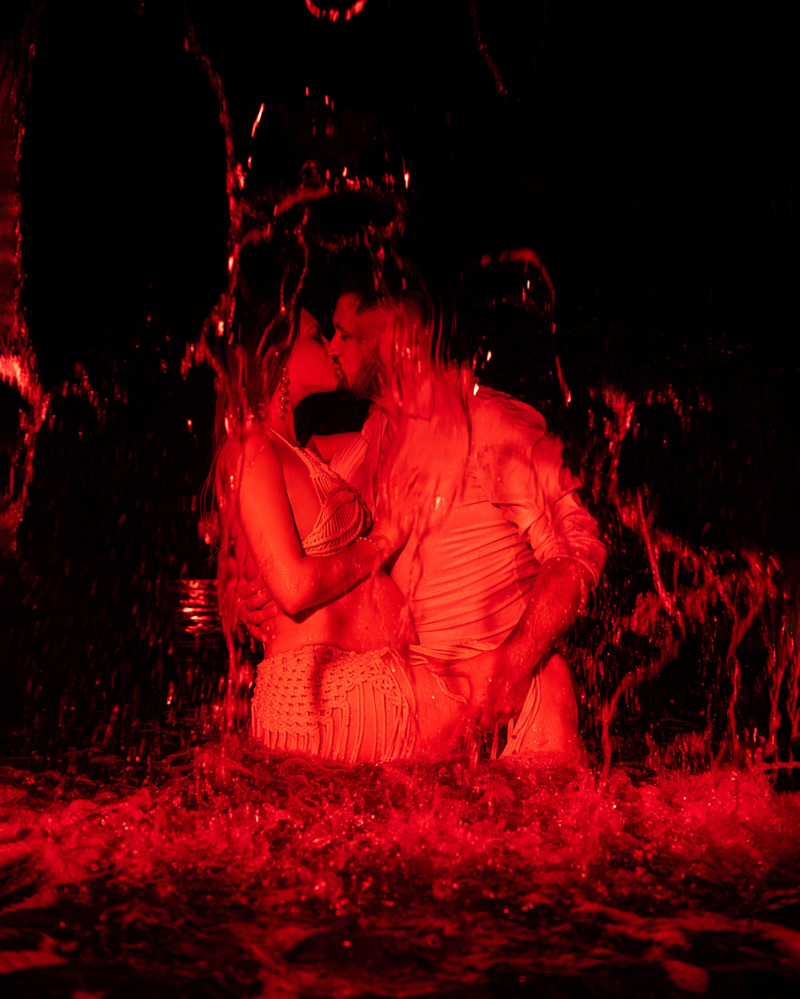 БАССЕЙН. Фотограф Беременности в Краснодаре Кара Артисан