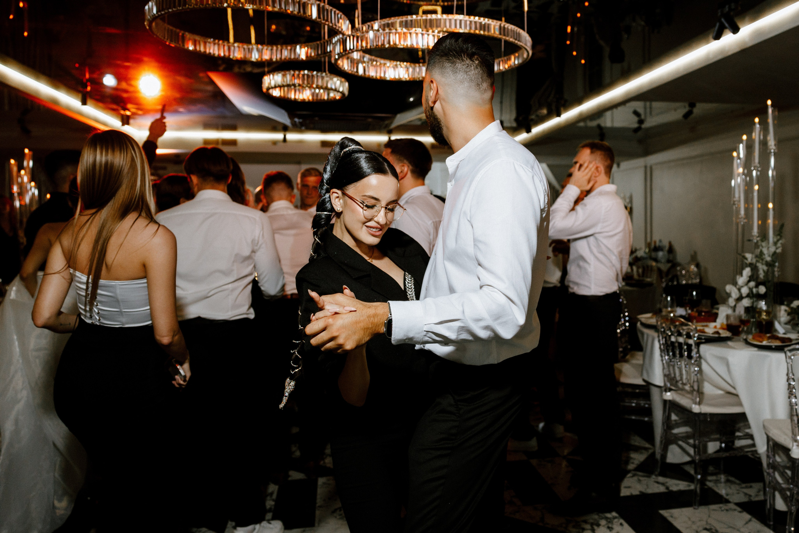 Артур и Лена. Зал Мечты. Свадебный фотограф Балчугова Мария Екатеринбург