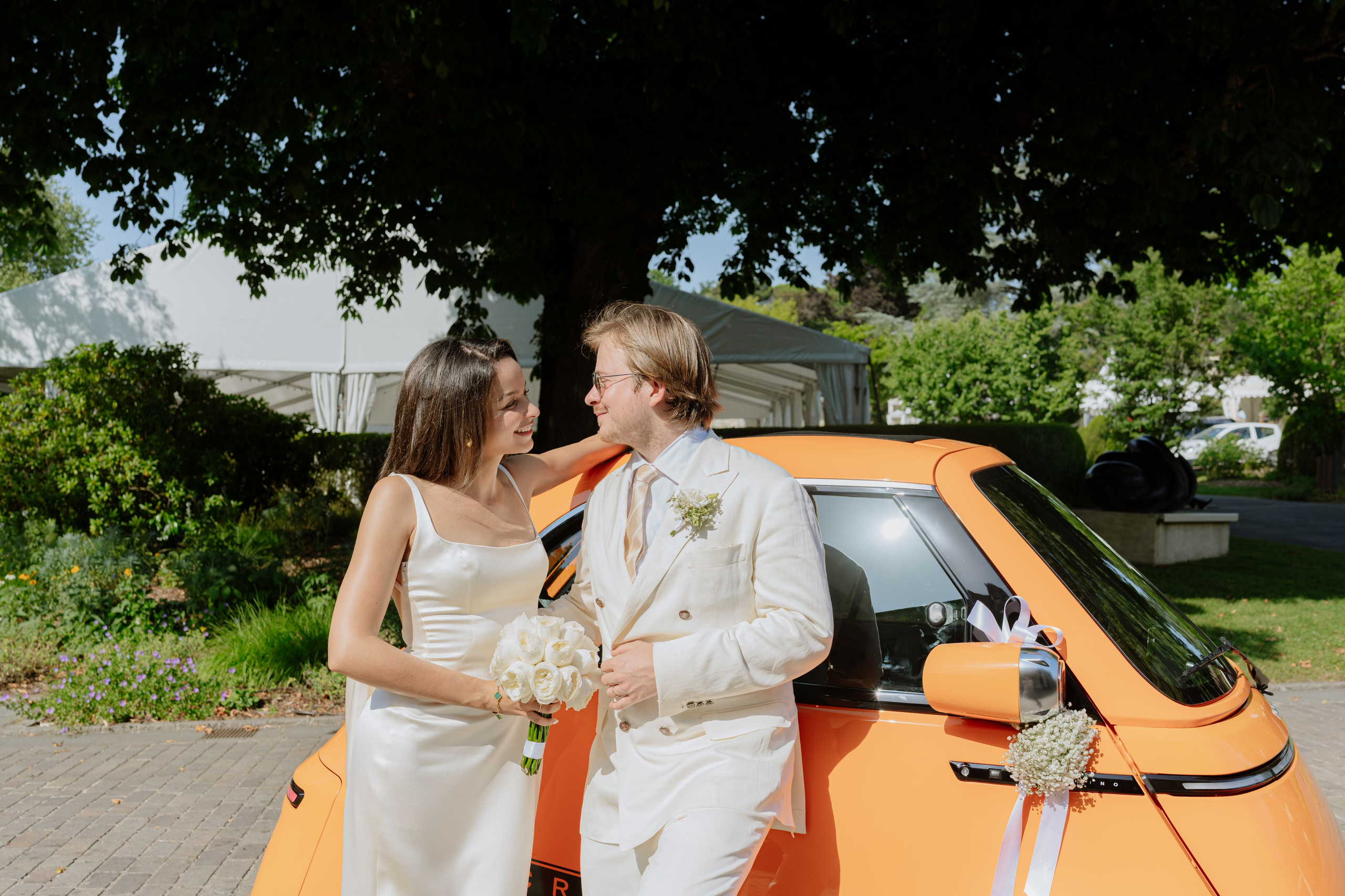 Laura & Aymeric | Hotel La Réserve Genève. Professional Wedding Photographer Geneva & Romande Switzerland | Tanya Creator