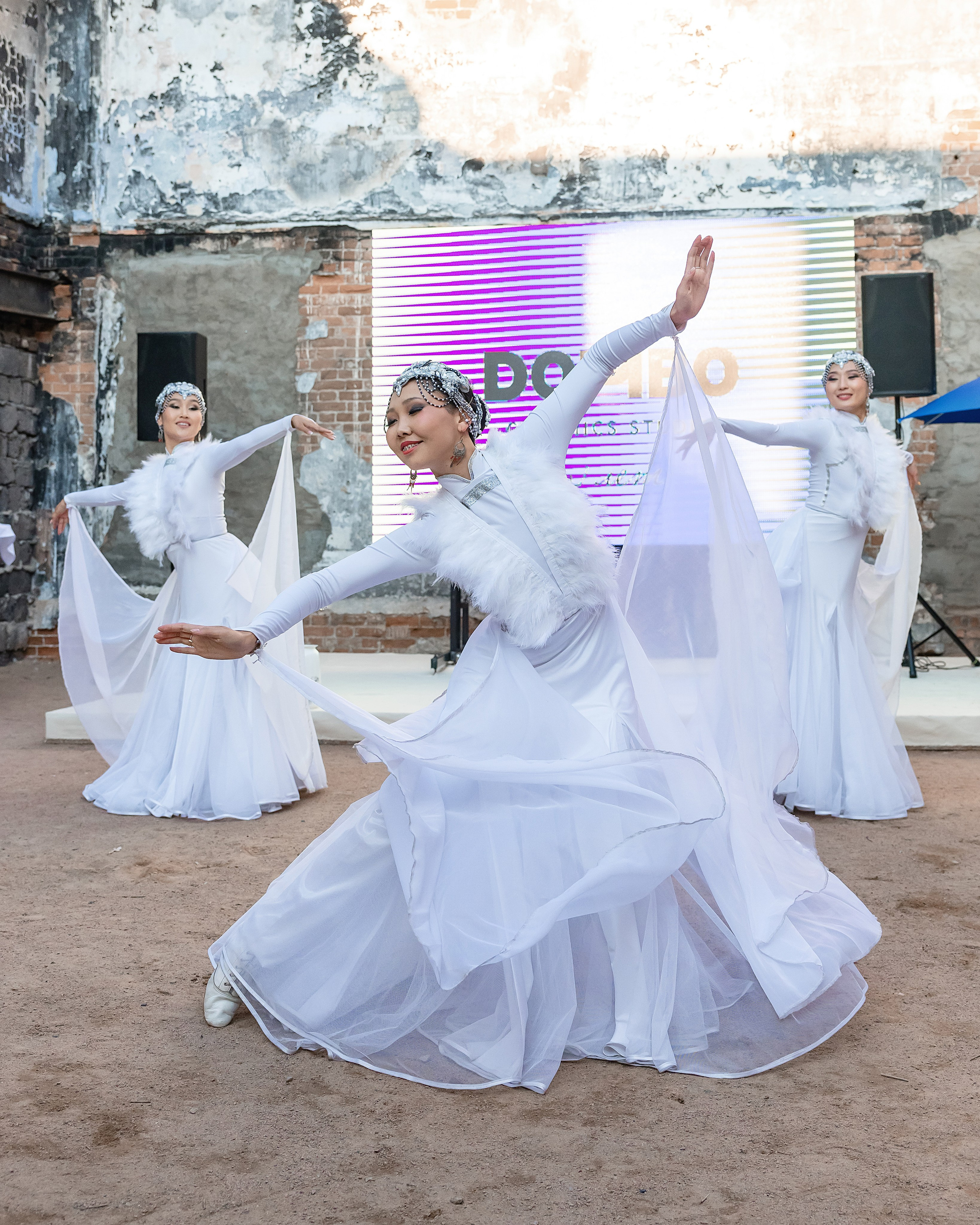 Юбилей компании «Домбо». Фотограф и видеограф в Улан-Удэ: Аюна Габагуева и Артём Шаханов