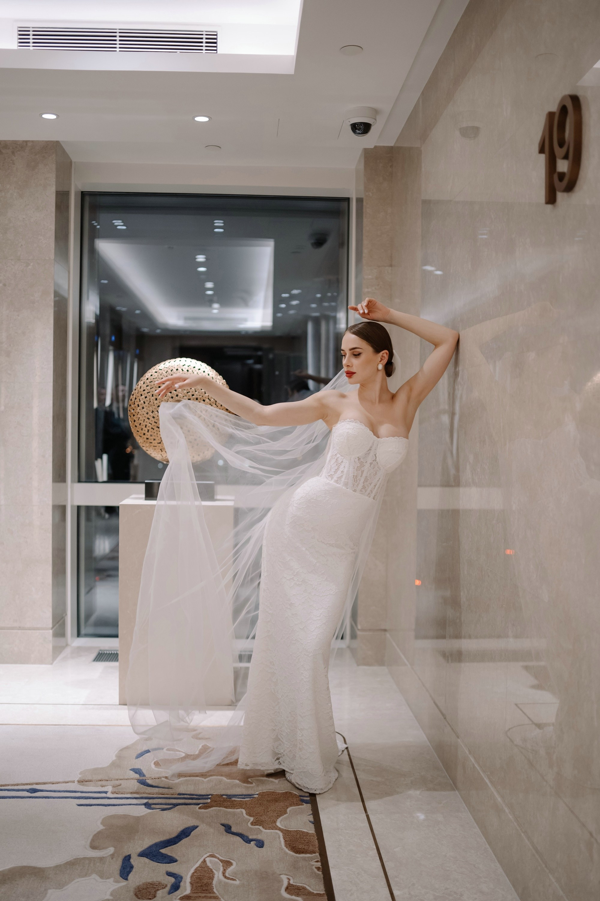 Свадебная фотосессия в Soluxe hotel Moscow. Свадебный и семейный фотограф в Москве Светлана Зоткина