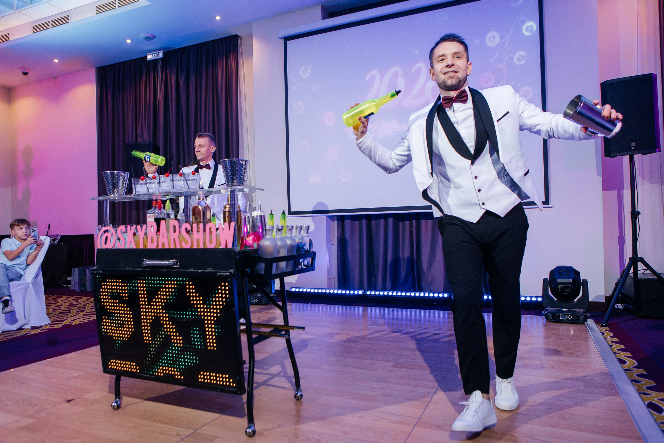 Кортъярд. LEVORIGINAL