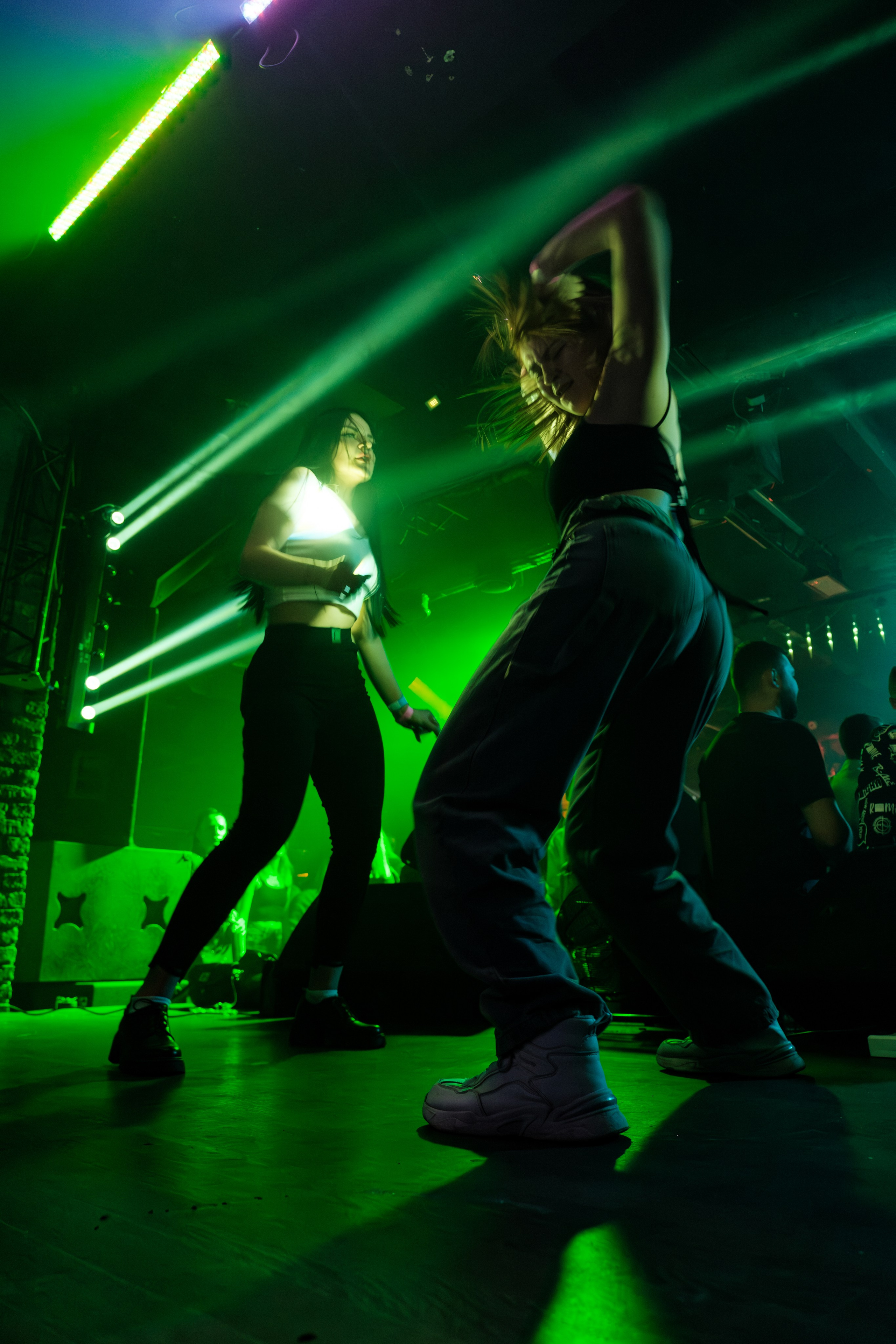 Вечеринка в клубе «Сова». Концерт группы «Инфинити». Профессиональный фотограф в Москве и МО Денис Кулешов