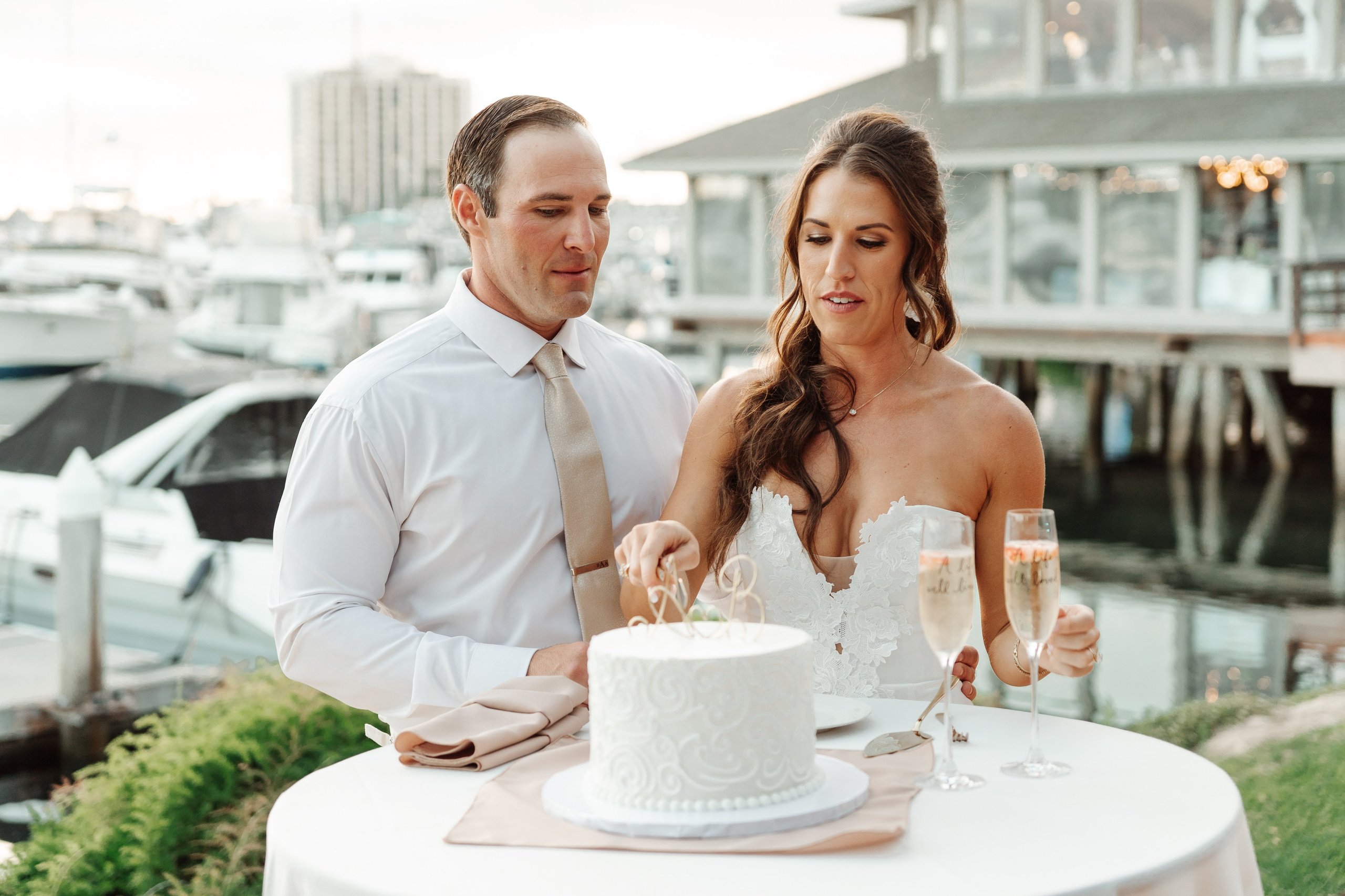 2025-08-16_BryanAmber. Ретушер Зенькевич Света