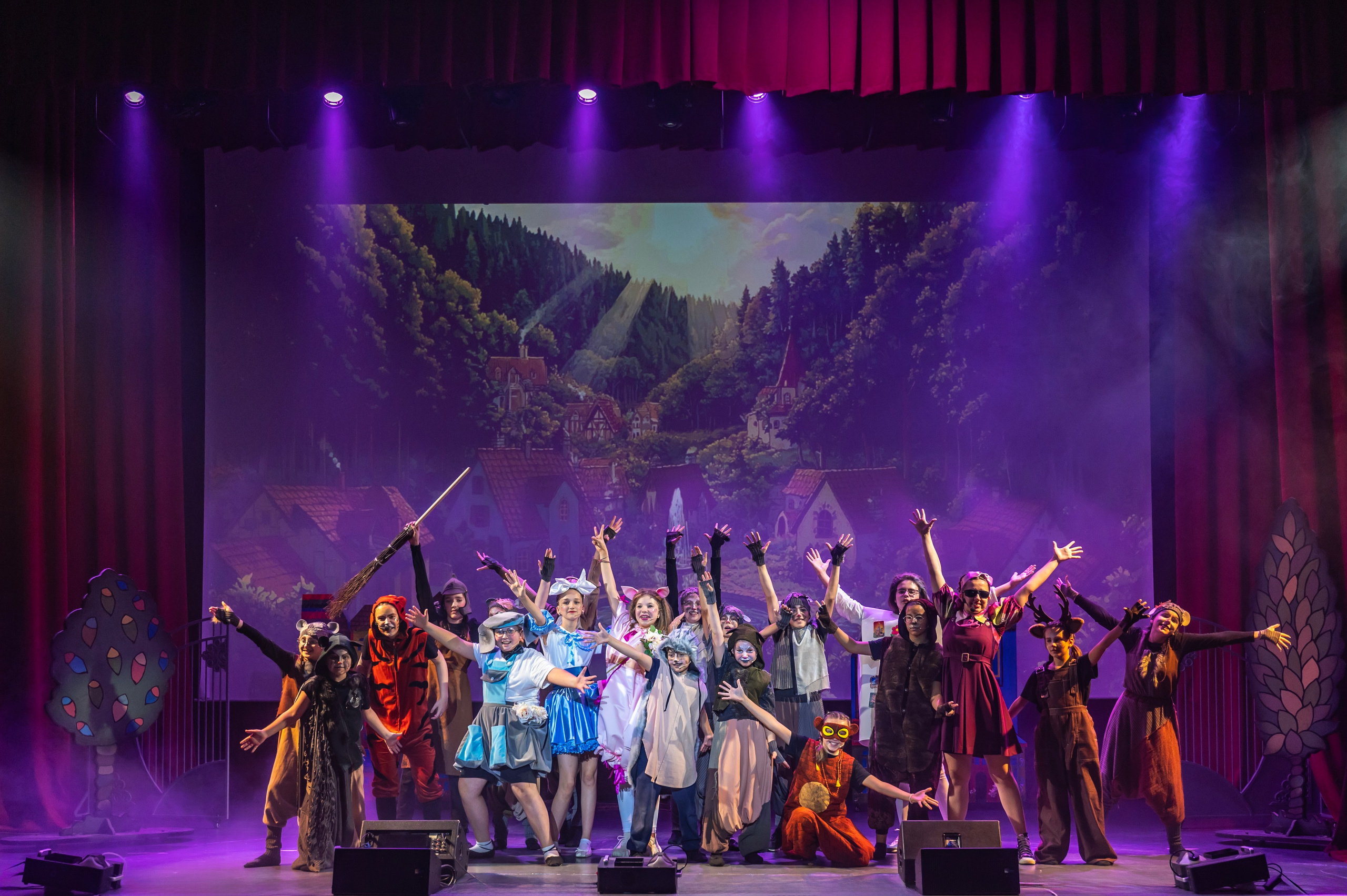 Отчетный спектакль Детской театральной лаборатории в лагере Литвиново. Фотограф Анна Мельникова | Москва