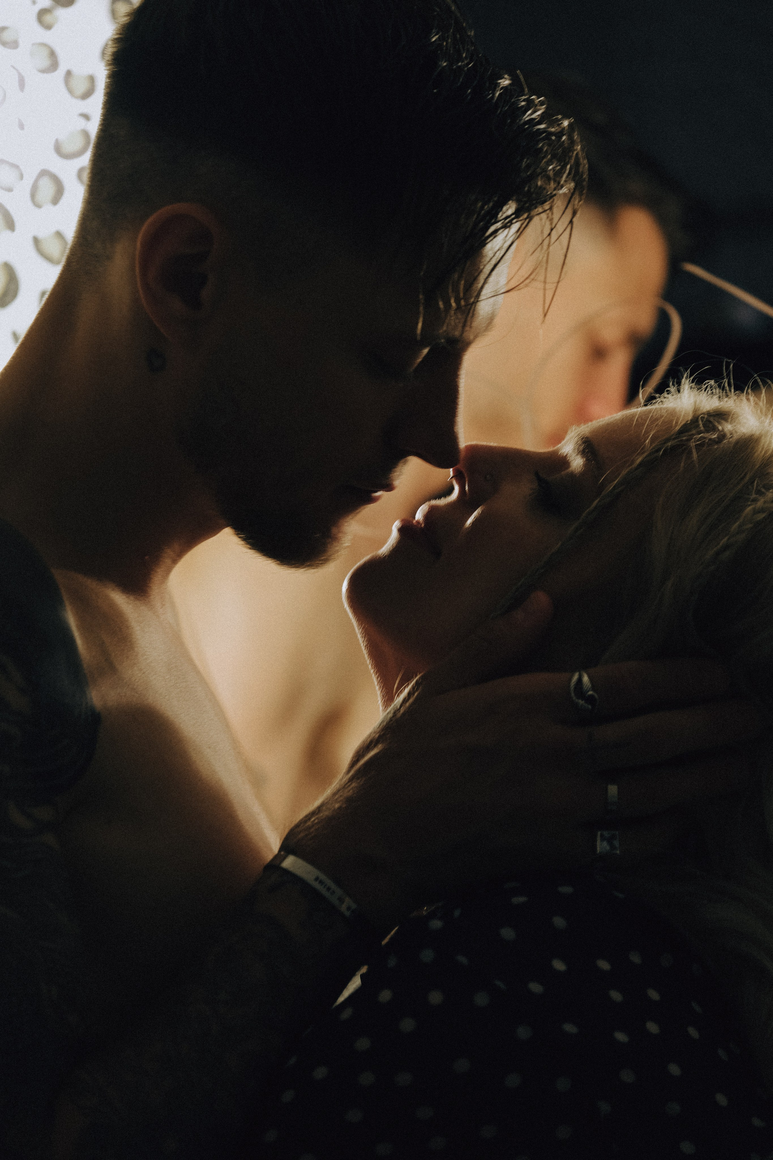 СВАДЕБНАЯ СЬЕМКА С КАБРИОЛЕТОМ В САНТК-ПЕТЕРБУРГЕ НА ПЕТРОГРАДКЕ В ОТЕЛЕ ПАНОРАМИКА. Профессиональный фотограф, Санкт-Петербург — Виктория Богомолова