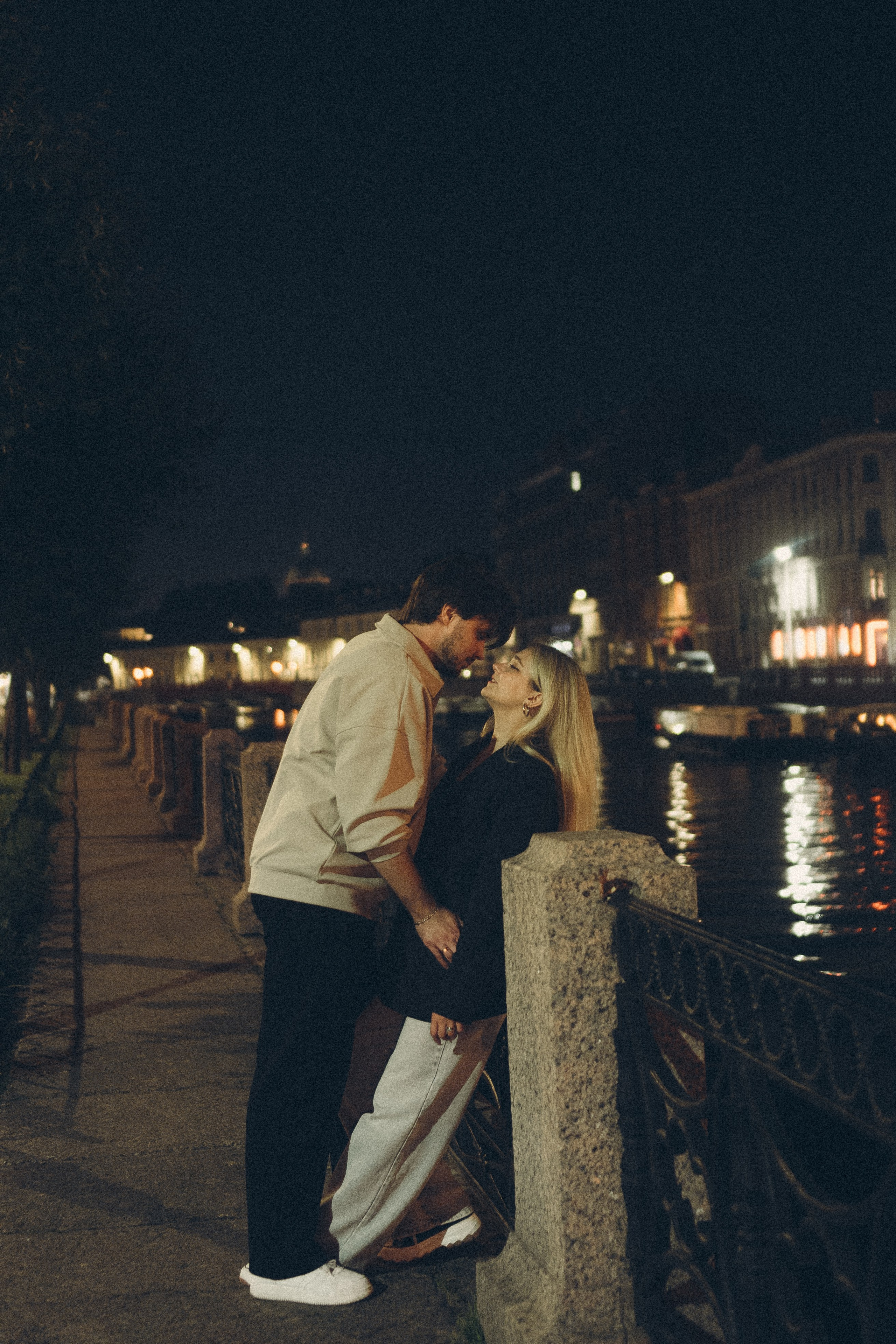 ПРОГУЛКА ПО НОЧНОМУ ГОРОДУ. Профессиональный фотограф, Санкт-Петербург — Виктория Богомолова