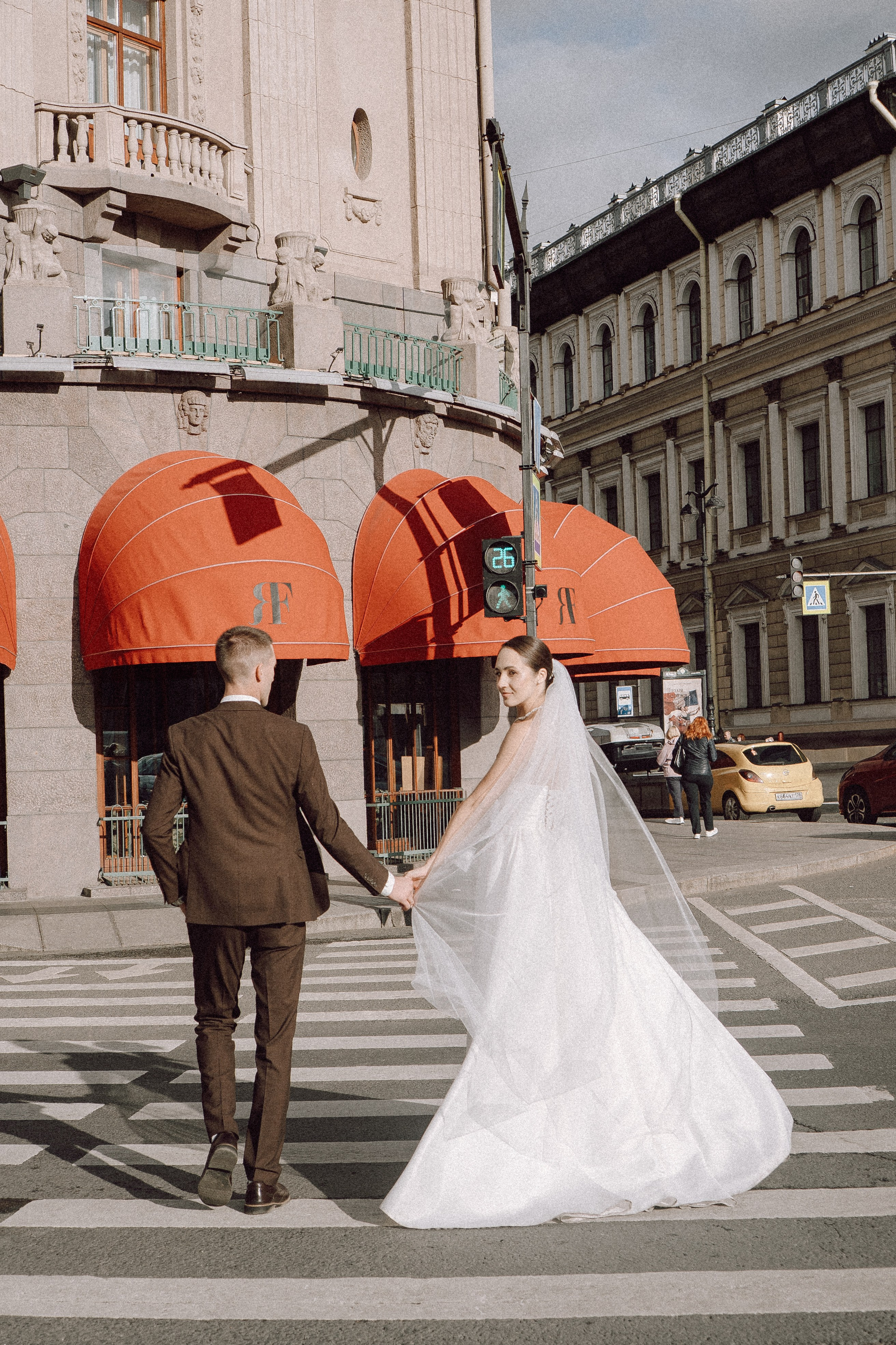ЗАГС И ПРОГУЛКА 2 ЧАСА. Профессиональный фотограф, Санкт-Петербург — Виктория Богомолова