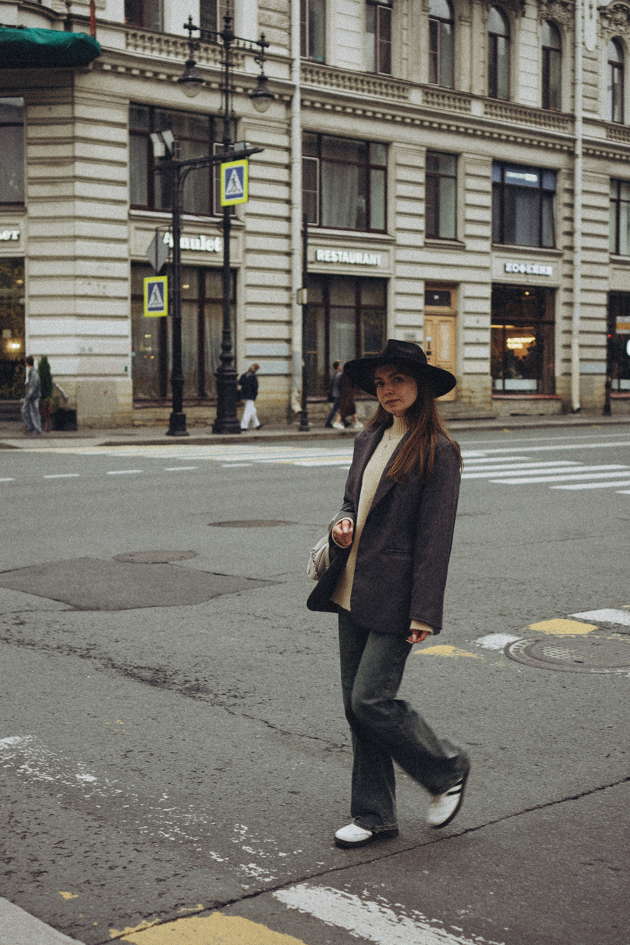 ПРОГУЛКА НА ЧЕРНЫШЕВСКОЙ. Профессиональный фотограф, Санкт-Петербург — Виктория Богомолова