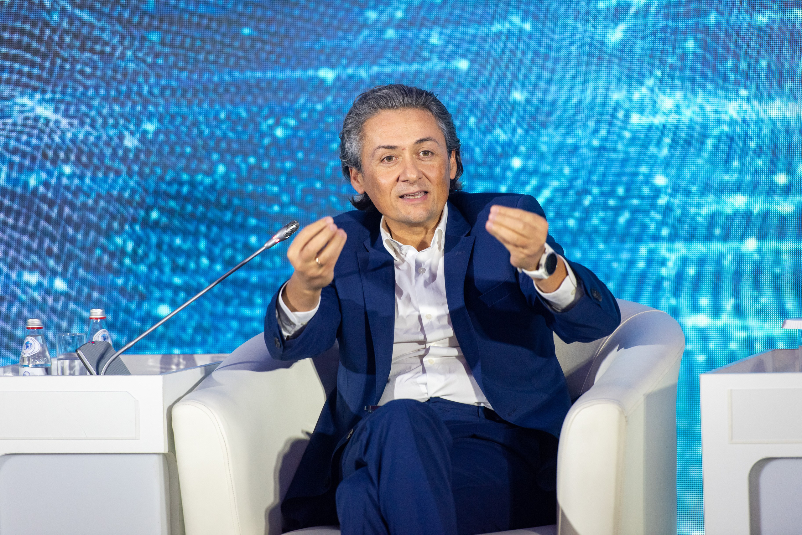 Деловой репортаж. Профессиональный фотограф в Алматы Влад Семёнов