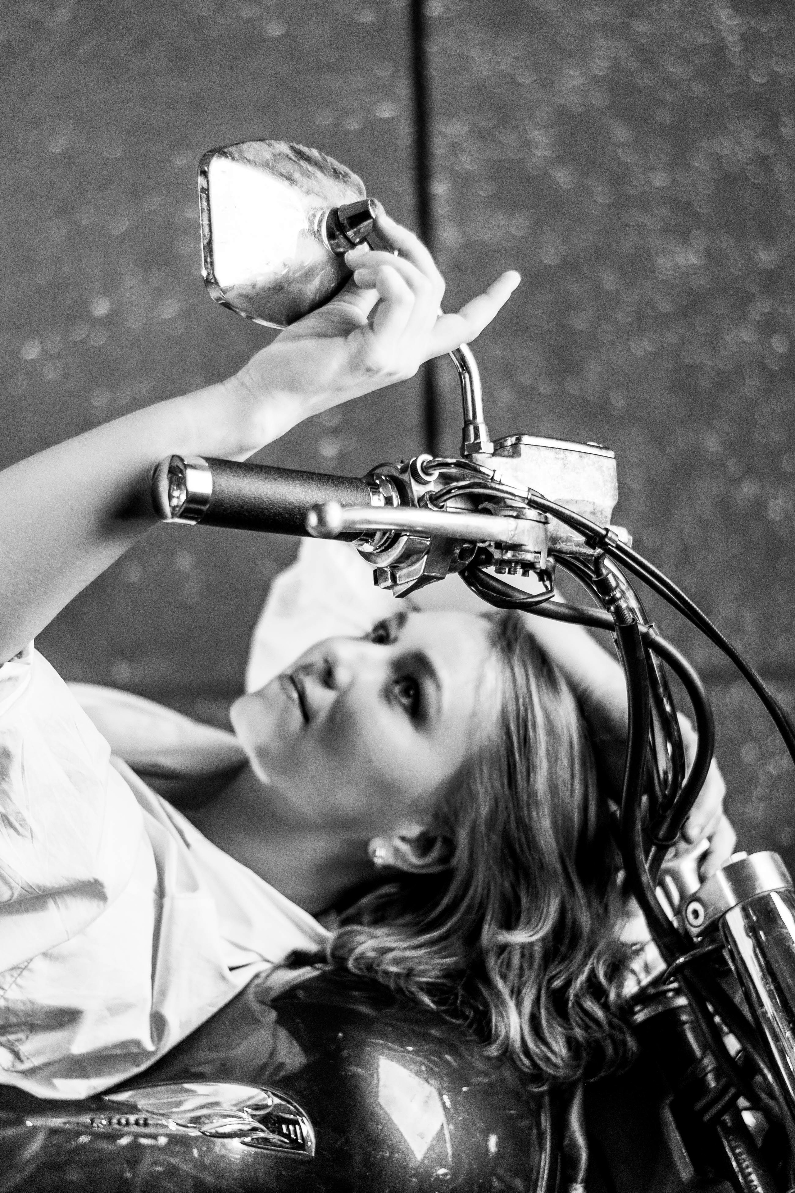 Мотоцикл. Екатерина Бикбаева фотограф, видеограф, медиа-продюсер