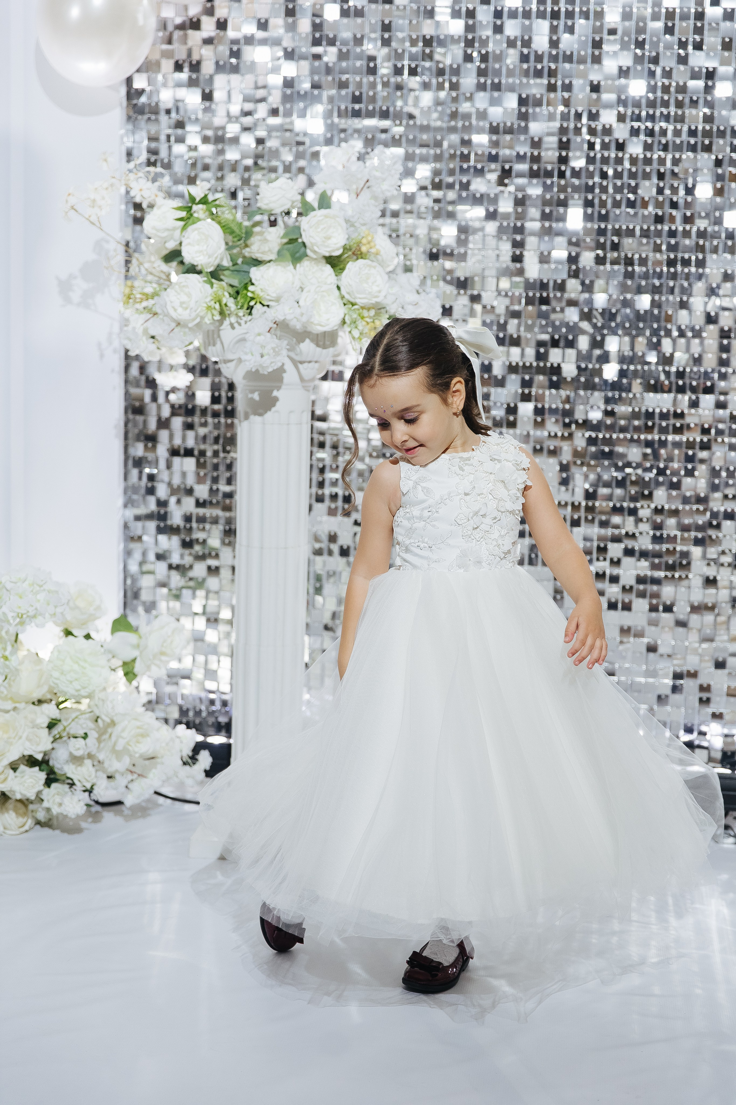 Ани и Назели. 35&5 День рождения, «Янтарь». Фотограф в Красноярске Надежда Воскресенская