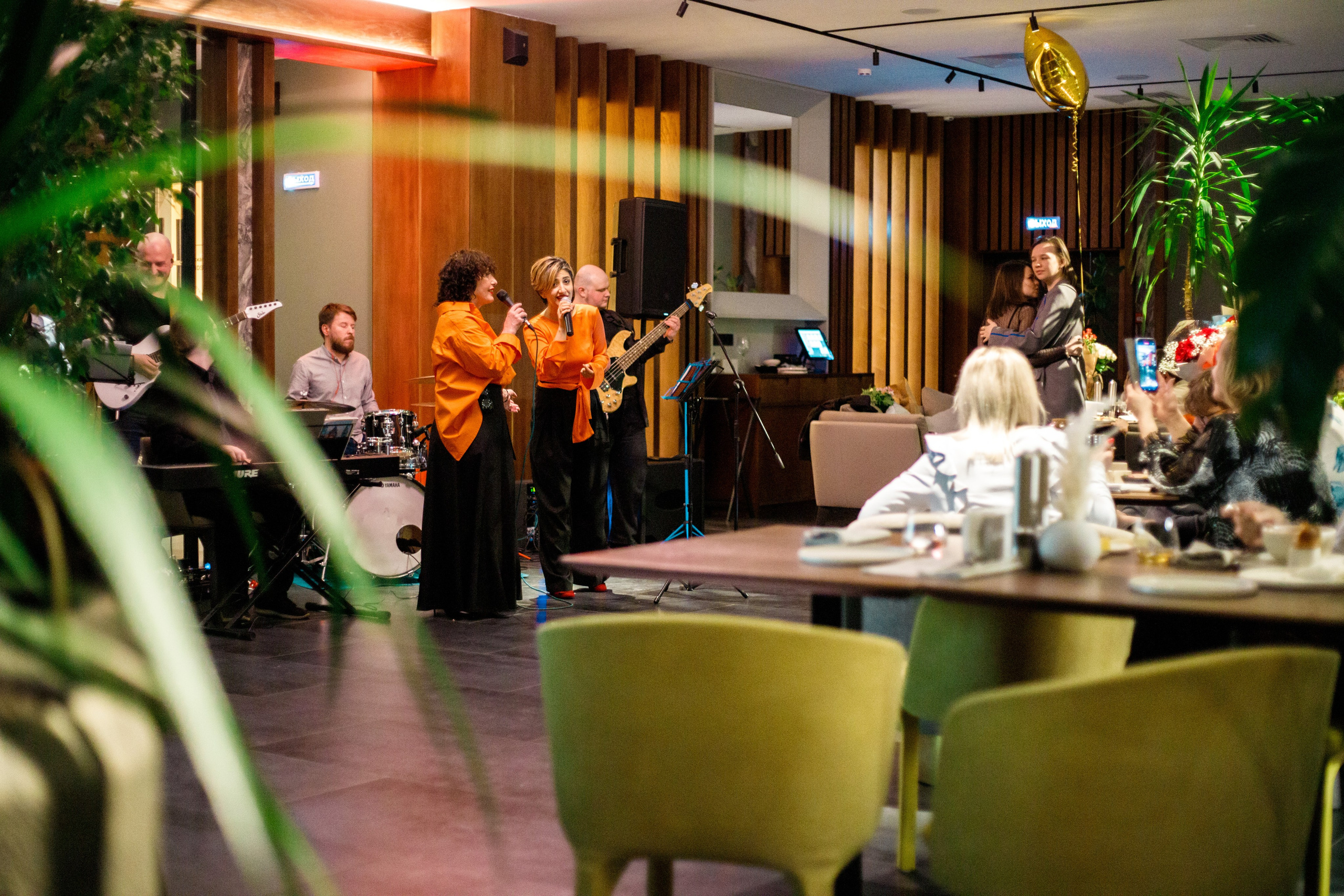 Юбилей «Public Bar». Репортажный и портретный фотограф в Екатеринбурге Гизатуллин Марат