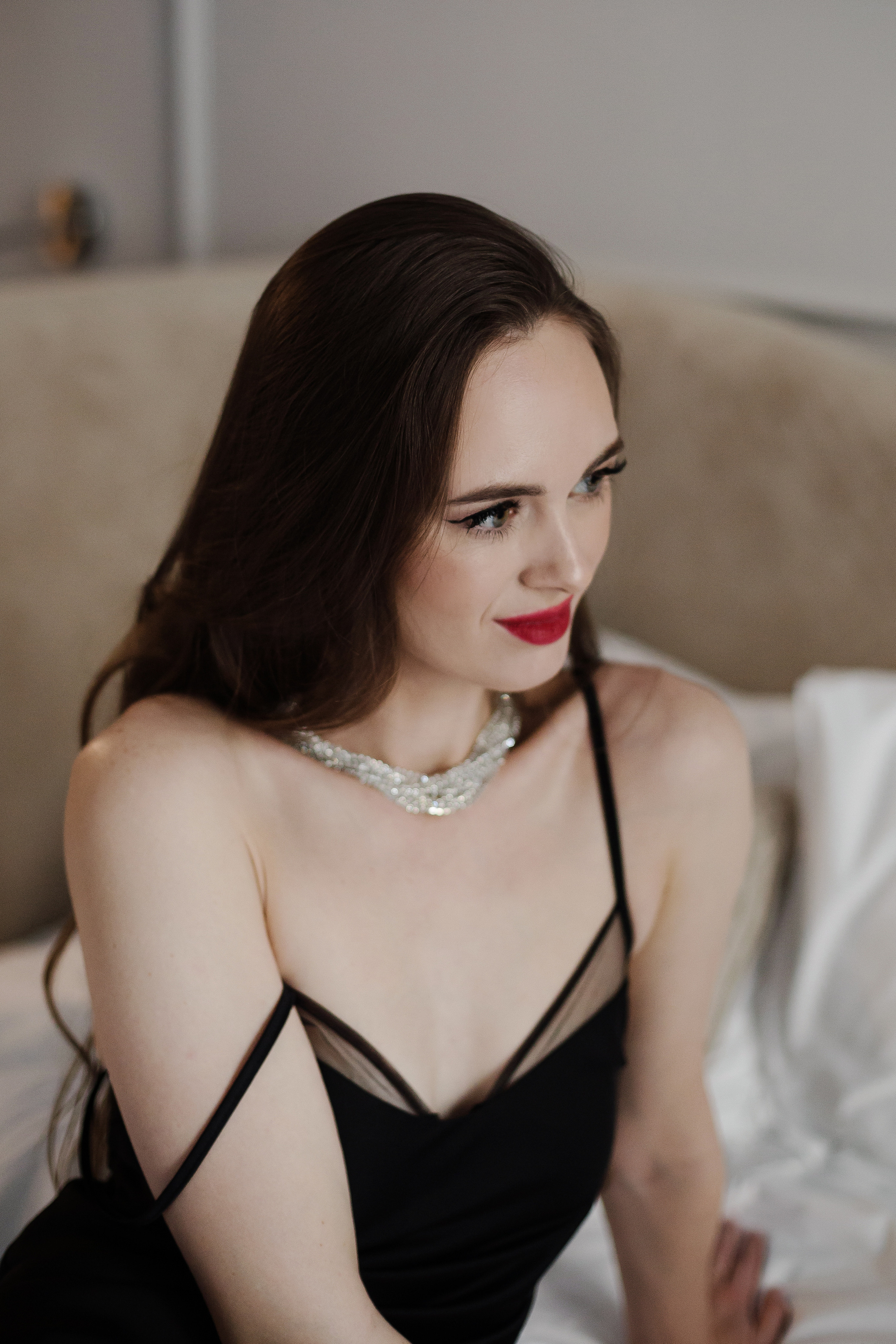 Inst: Md: @nastasyakozl Mua: @lubov.mua Org: @creative_photoday