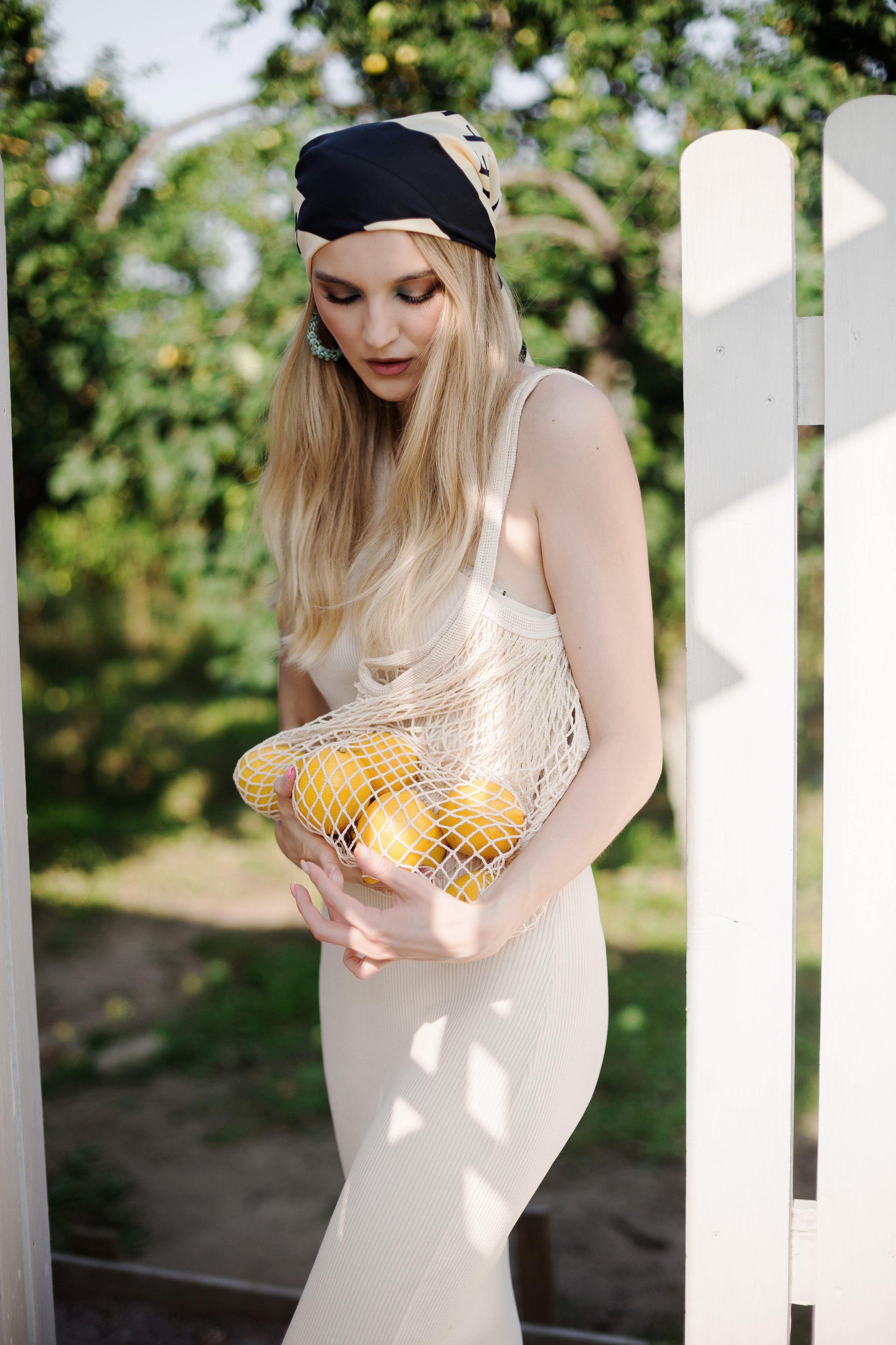 Inst: Md: @ellkomakup_ Mua: @ellkomakup_  Org: @creative_photoday Loc: @leonadacha