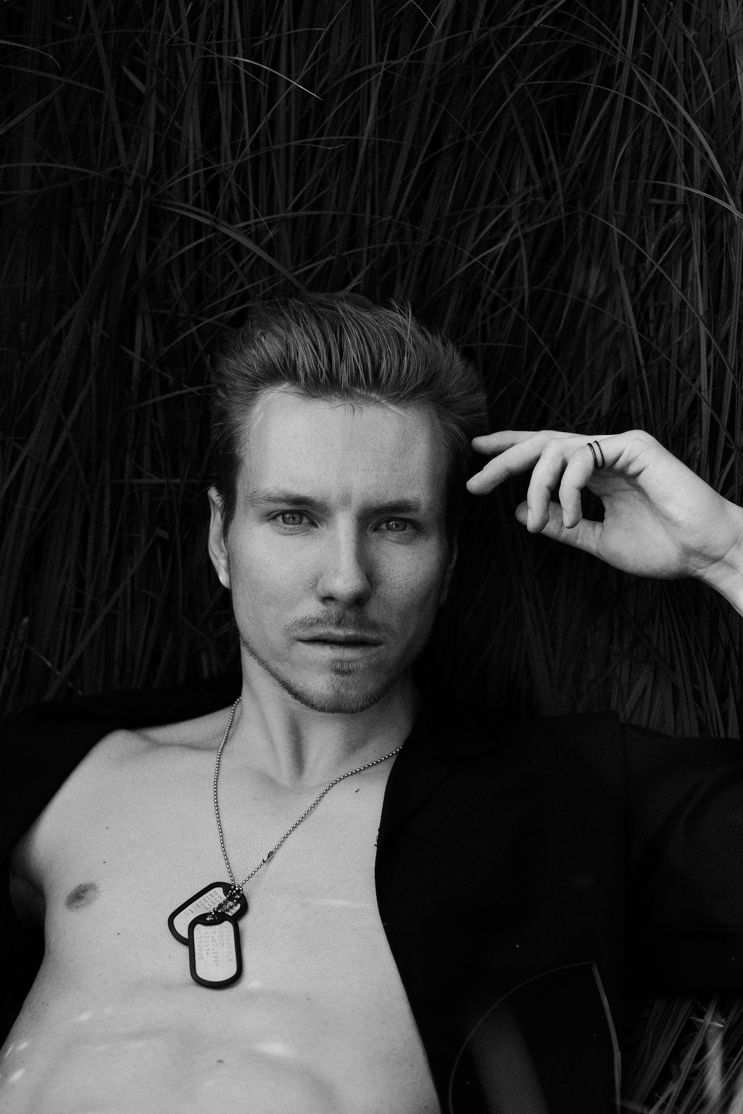 Inst: Md: @cptmarkizi Org: @divine_photoproject