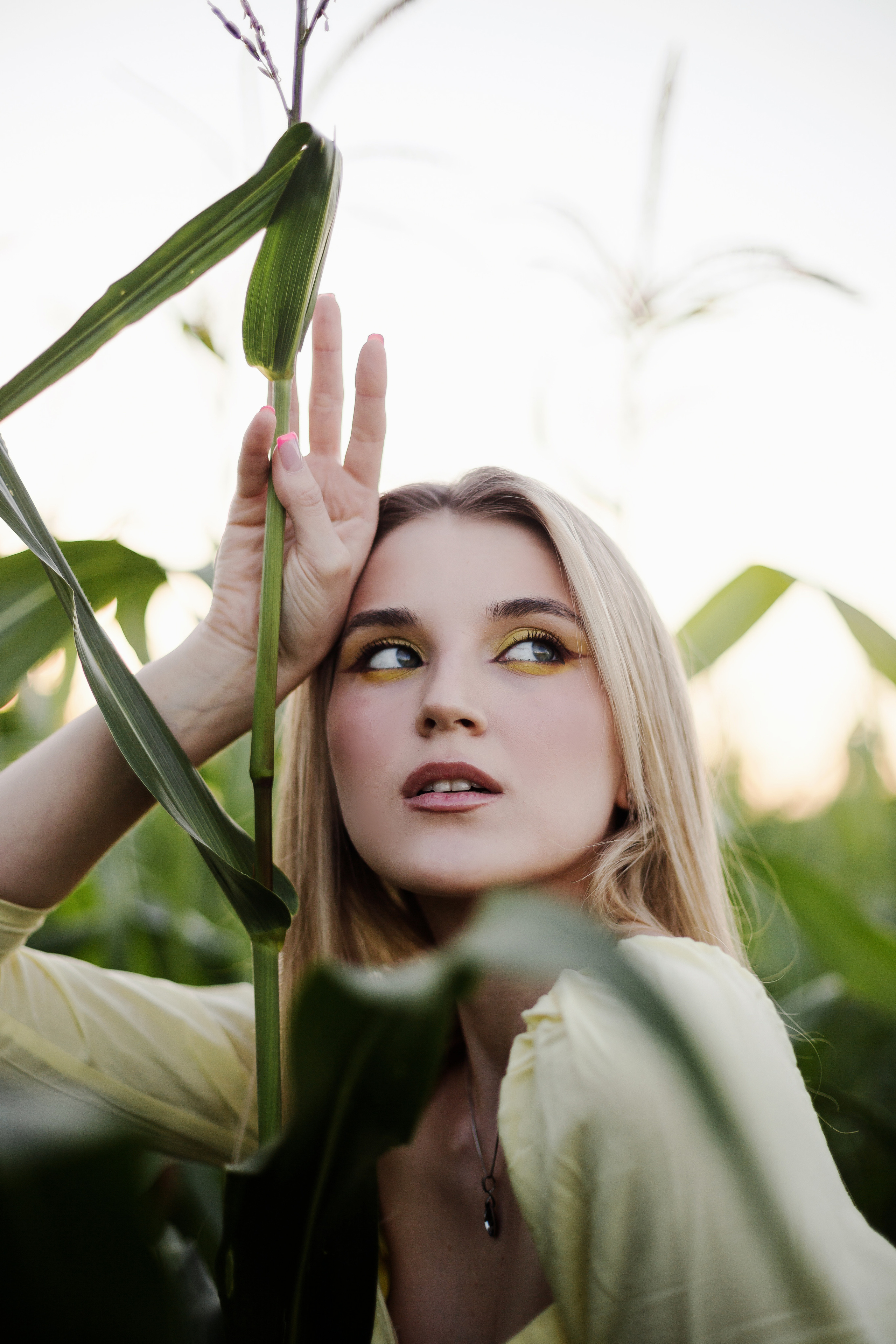 Inst: Md: @ellkomakup_ Mua: @ellkomakup_  Org: @creative_photoday