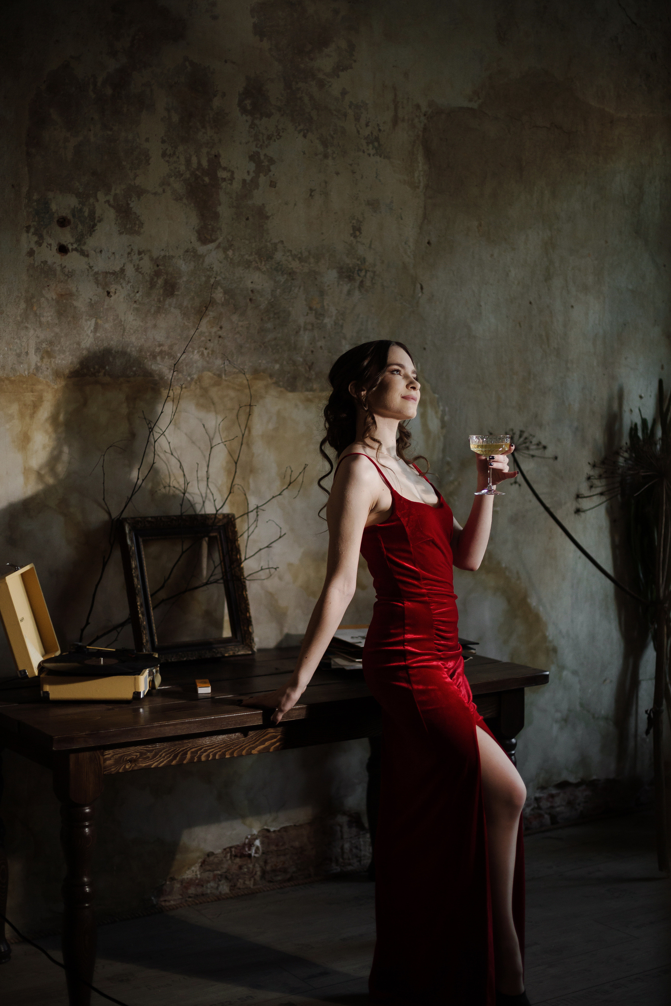 Md: @bry_liovaMuah: @rykiel_makeup13Loc: @villa.del.ventoOrg & dress: @creative_photoday