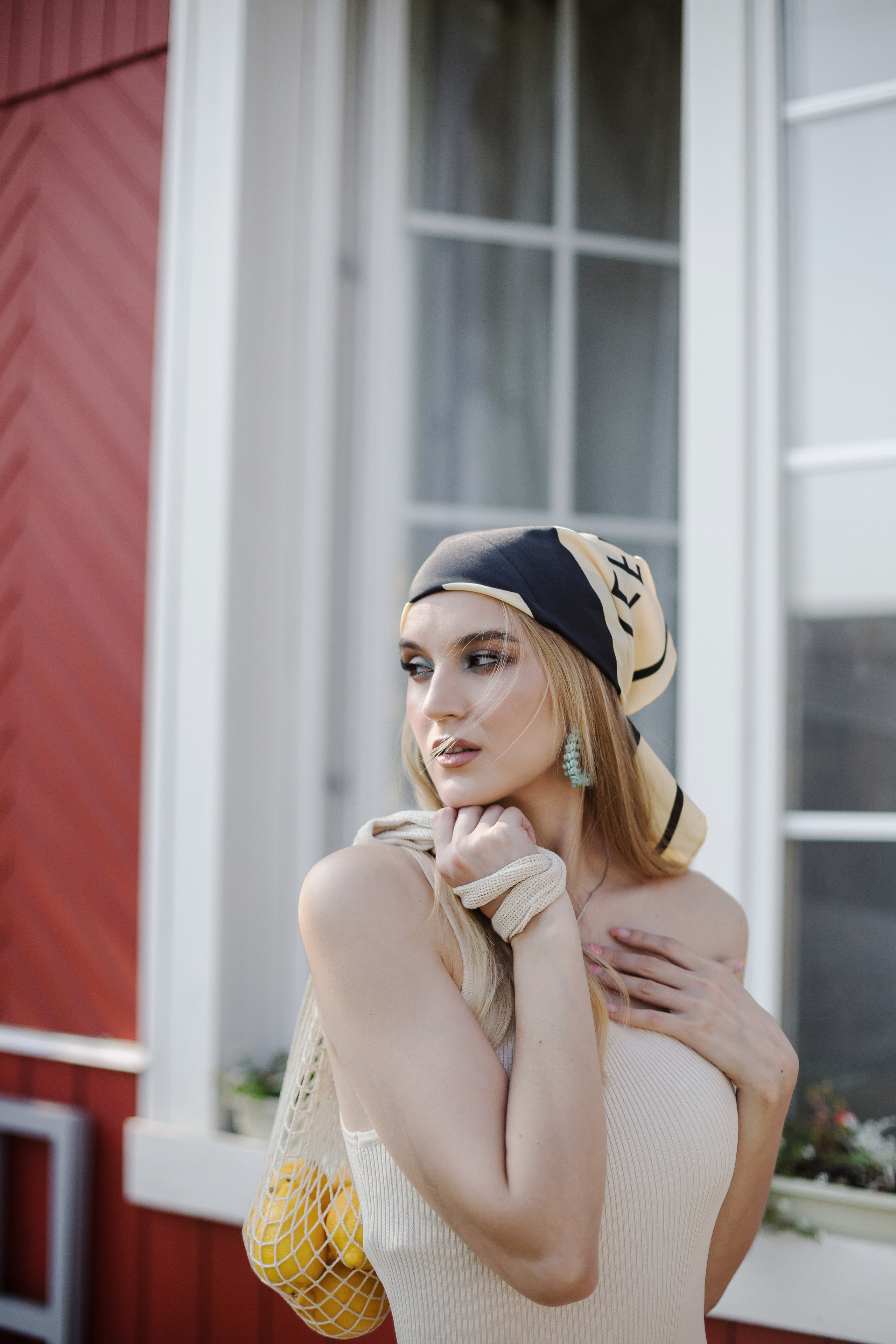 Inst: Md: @ellkomakup_ Mua: @ellkomakup_  Org: @creative_photoday Loc: @leonadacha