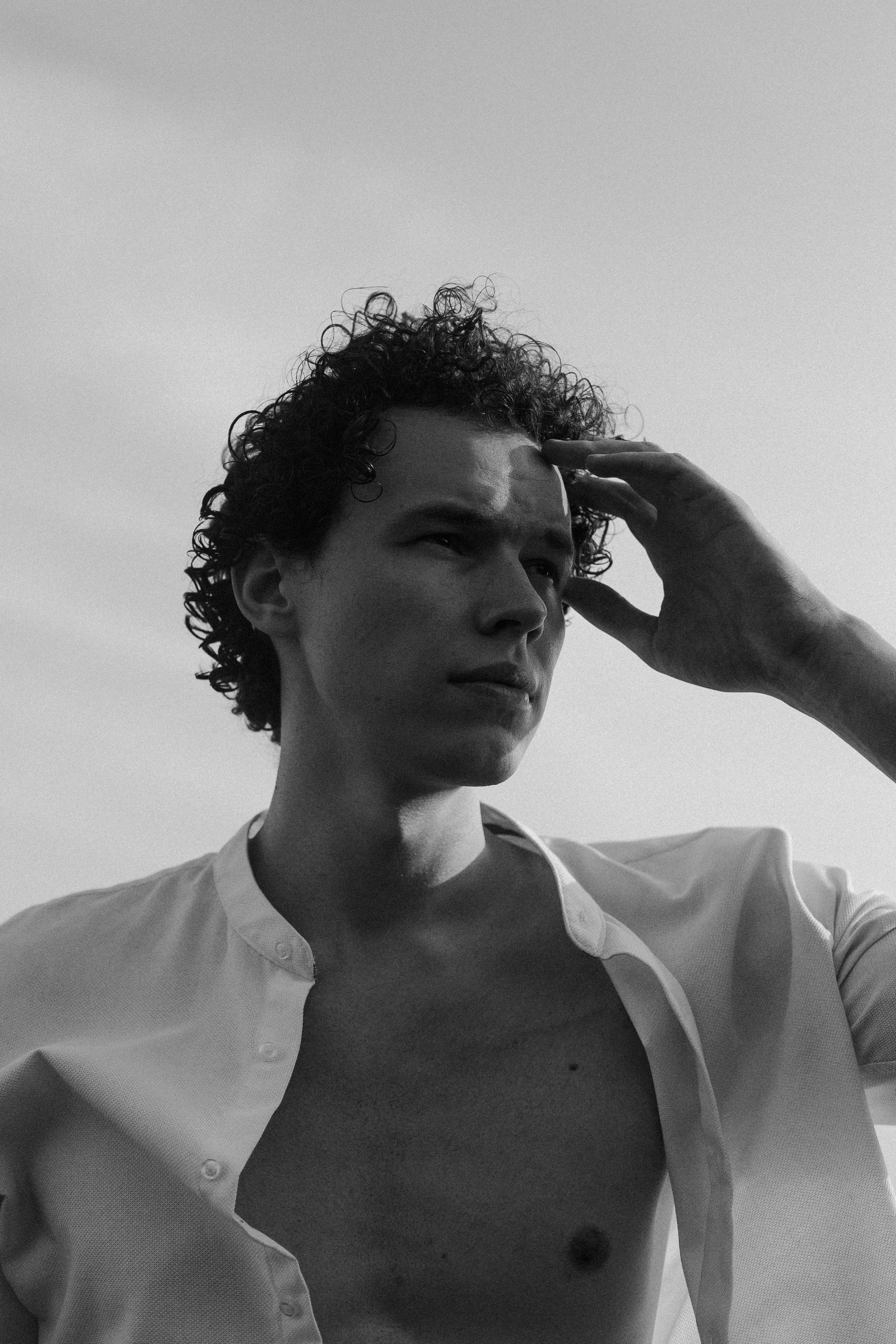 Inst: Md: @uqvivalento Org: @divine_photoproject