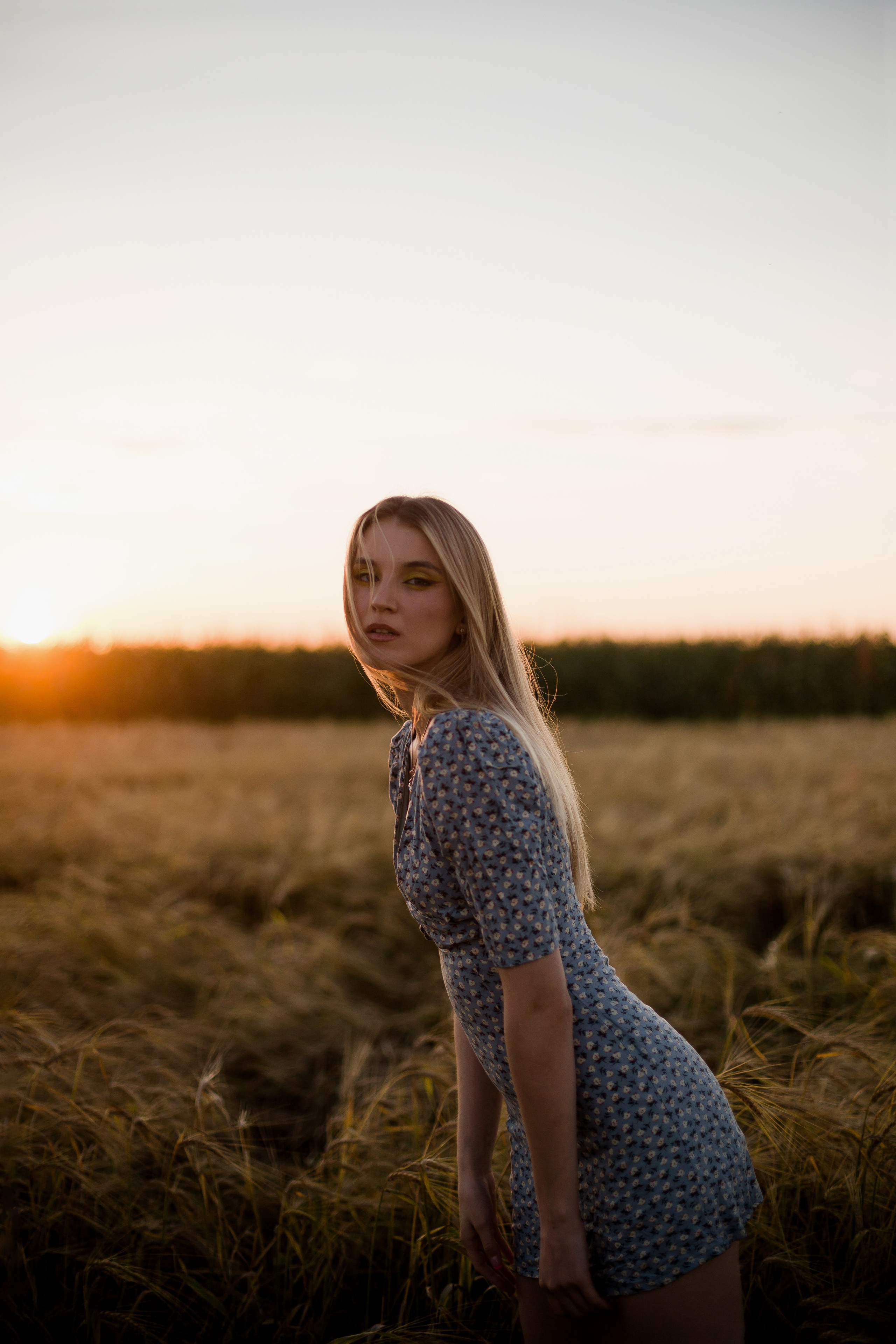 Inst: Md: @ellkomakup_ Mua: @ellkomakup_  Org: @creative_photoday