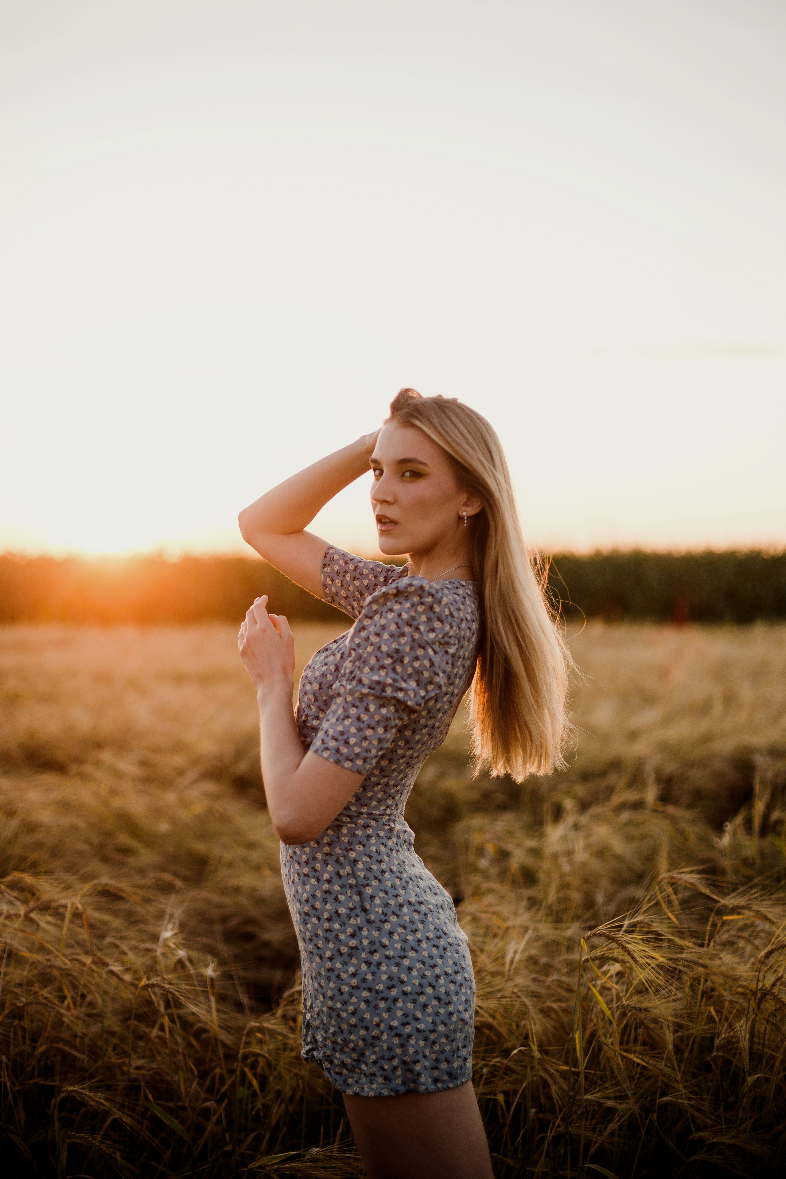 Inst: Md: @ellkomakup_ Mua: @ellkomakup_  Org: @creative_photoday