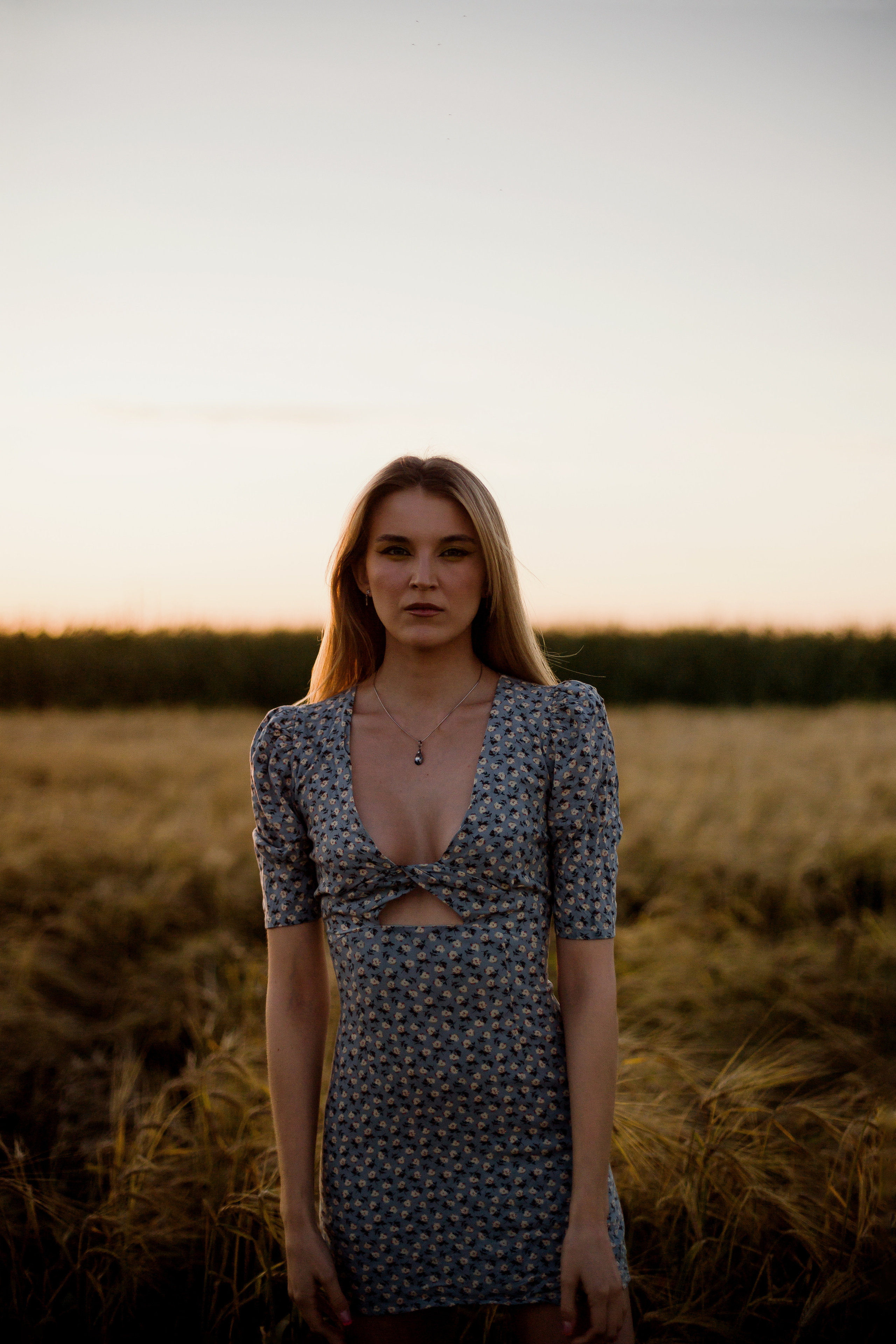 Inst: Md: @ellkomakup_ Mua: @ellkomakup_  Org: @creative_photoday