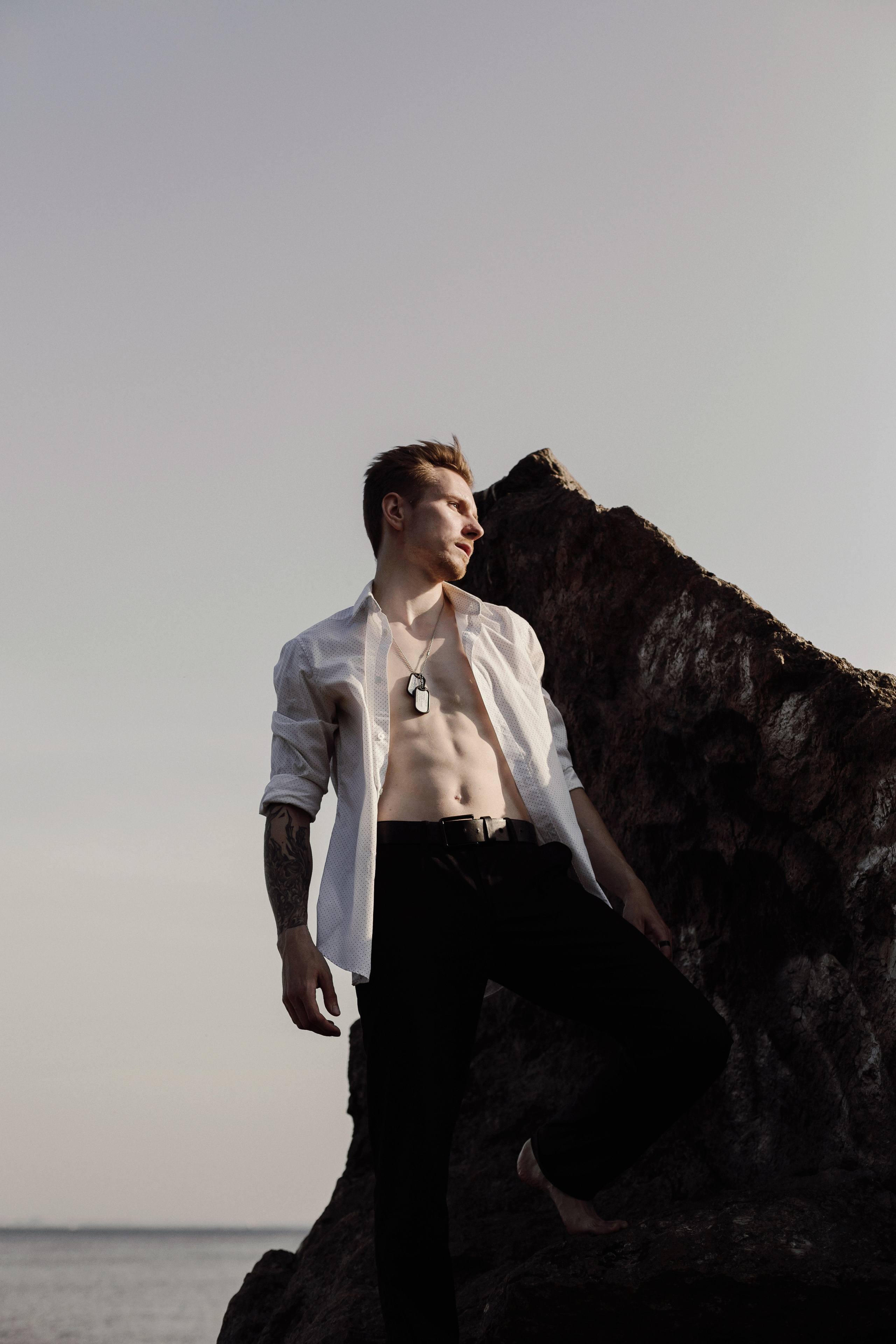 Inst: Md: @cptmarkizi Org: @divine_photoproject