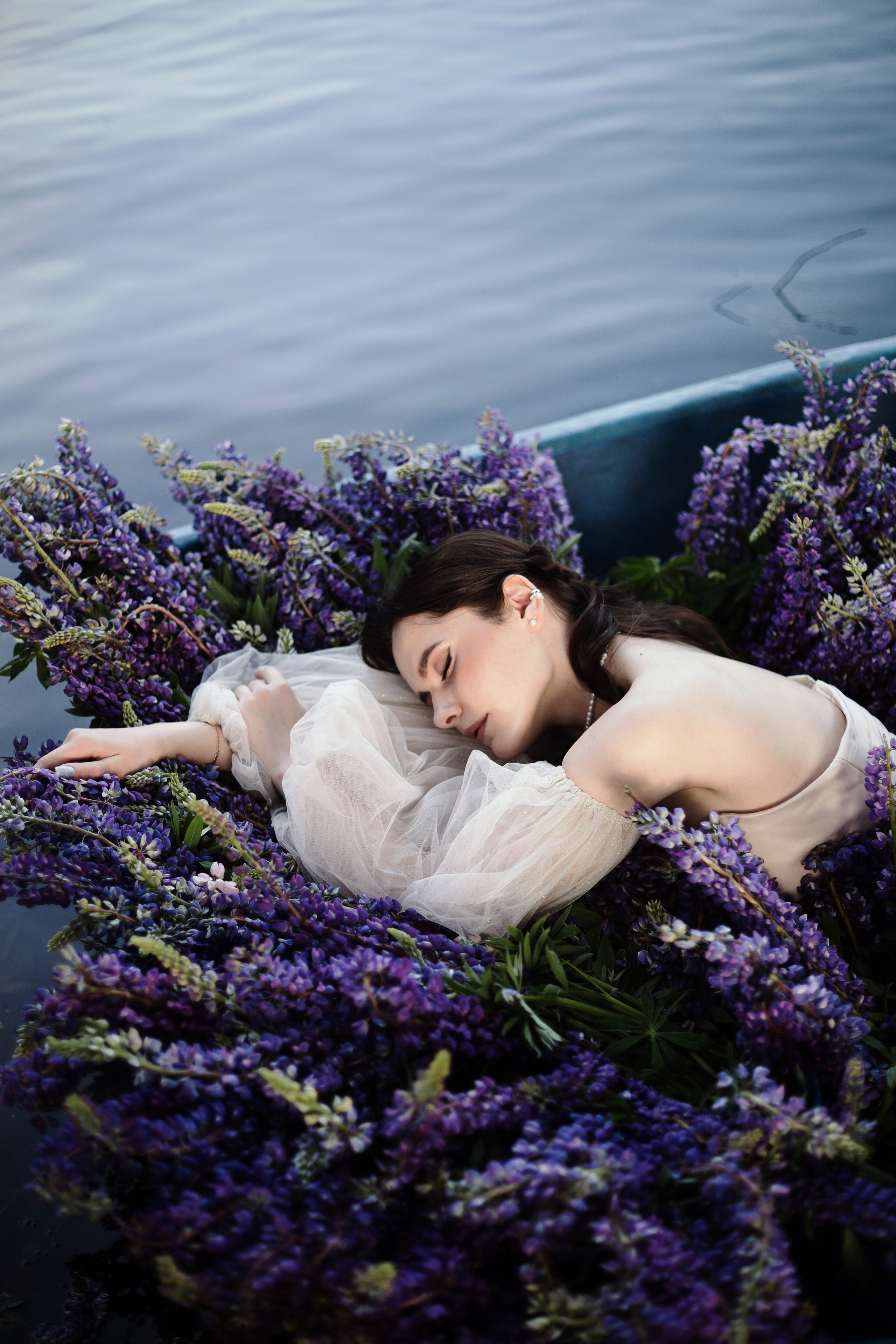 Inst: Md: @aldruuuz Mua: @kuklius_muah Dress: @studio_of_dresses Org: @creative_photoday Loc: @evgeniya_pyatnitskaya