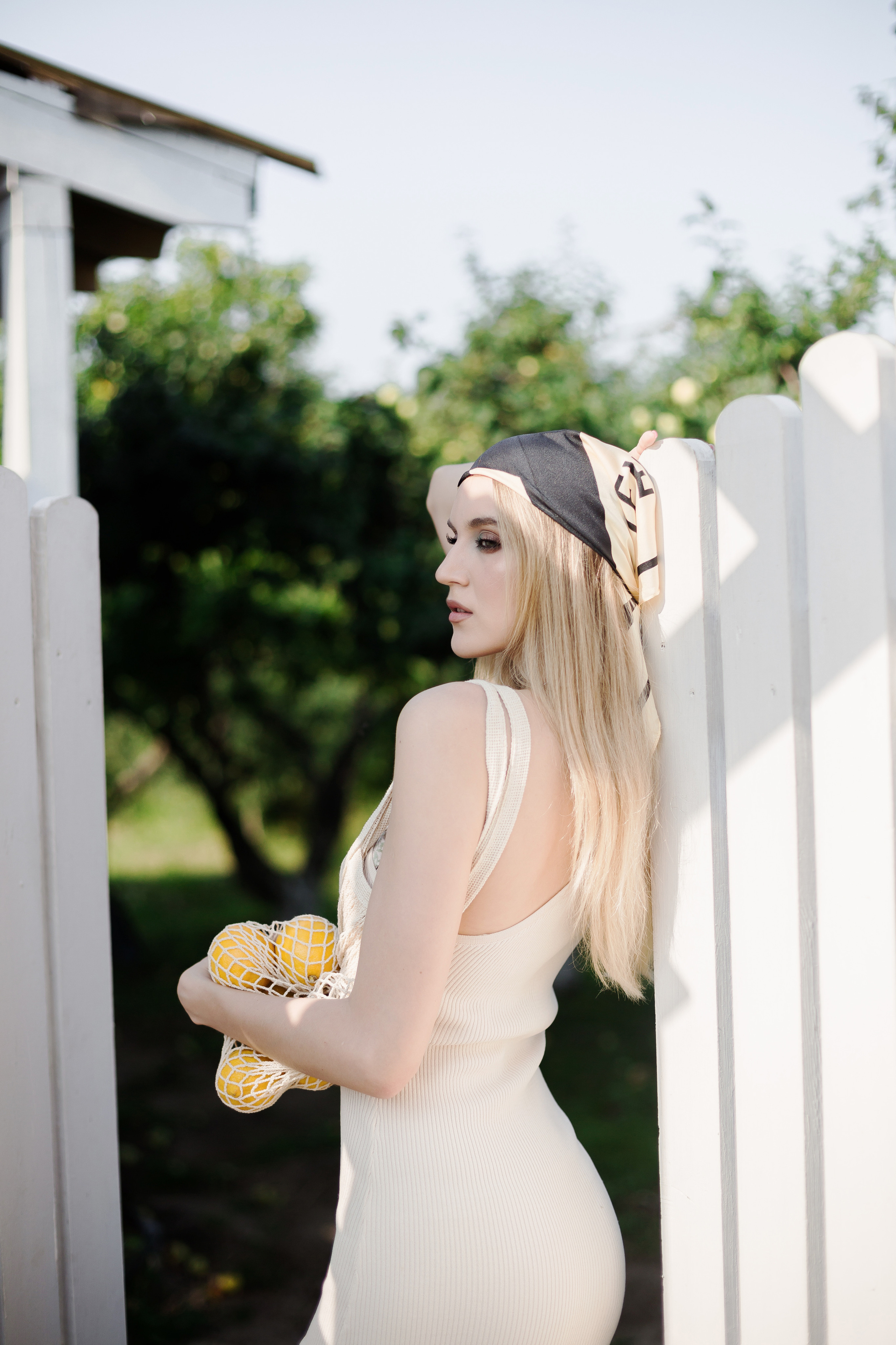 Inst: Md: @ellkomakup_ Mua: @ellkomakup_  Org: @creative_photoday Loc: @leonadacha