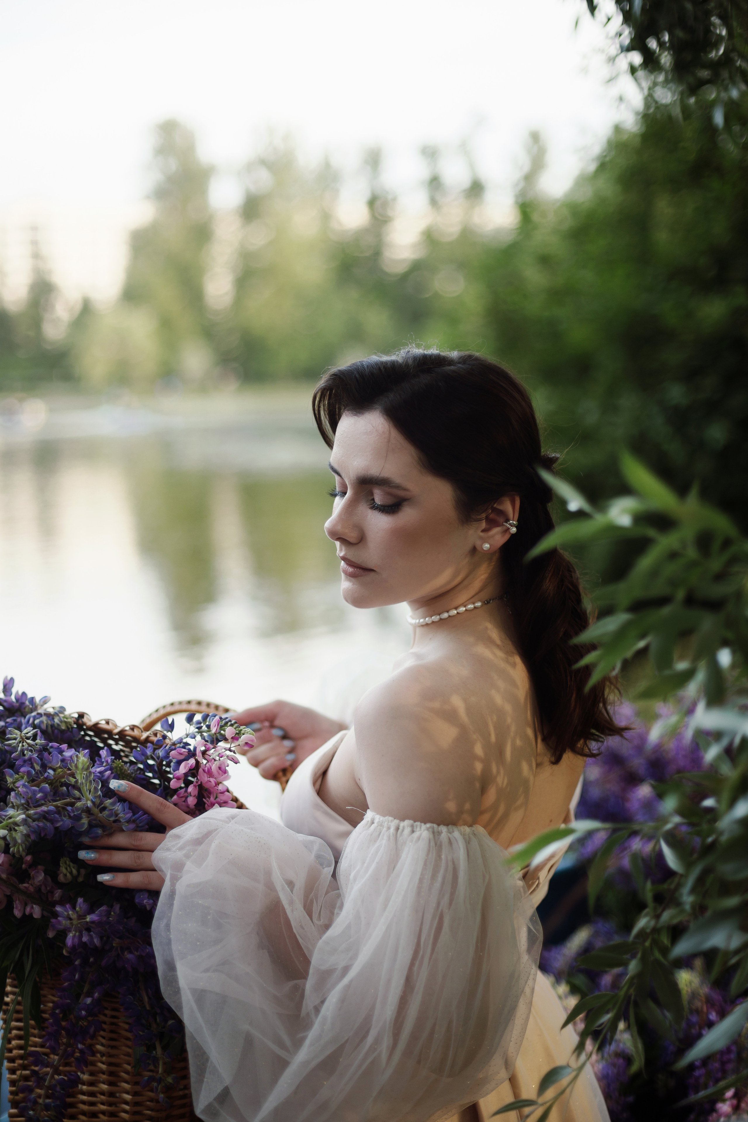 Inst: Md: @aldruuuz Mua: @kuklius_muah Dress: @studio_of_dresses Org: @creative_photoday Loc: @evgeniya_pyatnitskaya