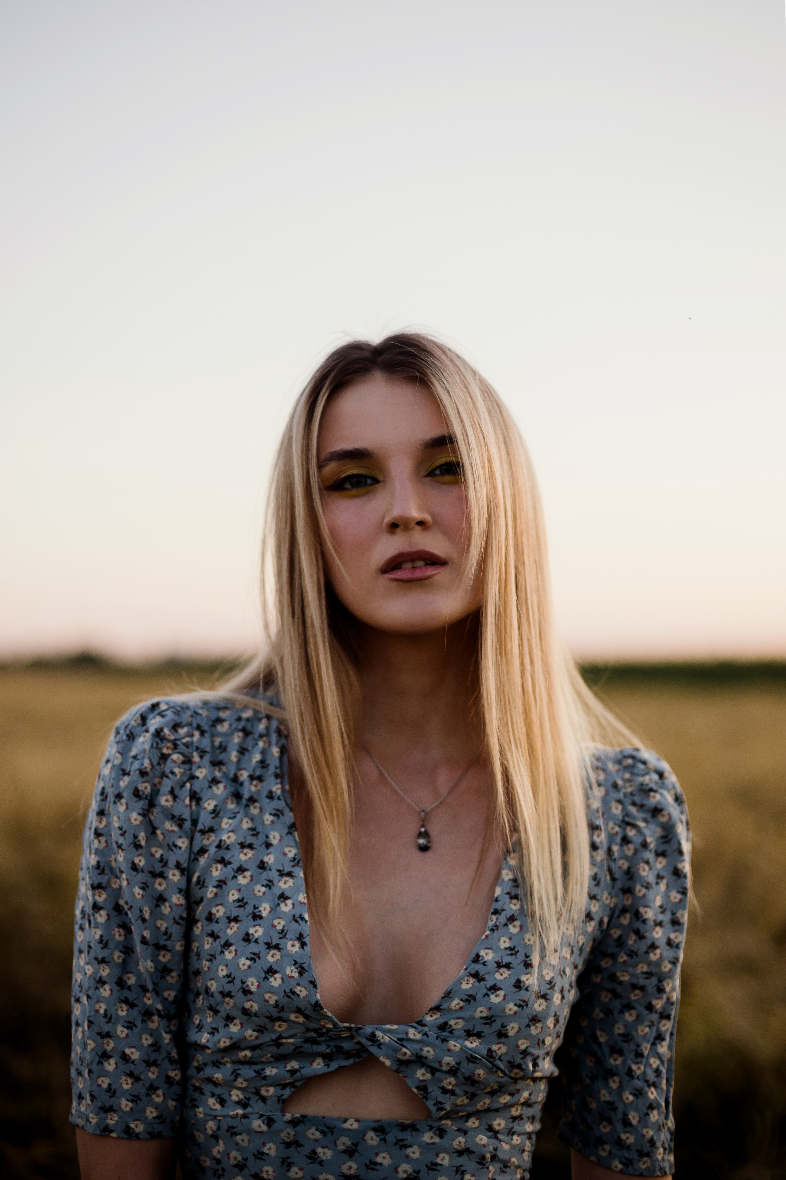 Inst: Md: @ellkomakup_ Mua: @ellkomakup_  Org: @creative_photoday