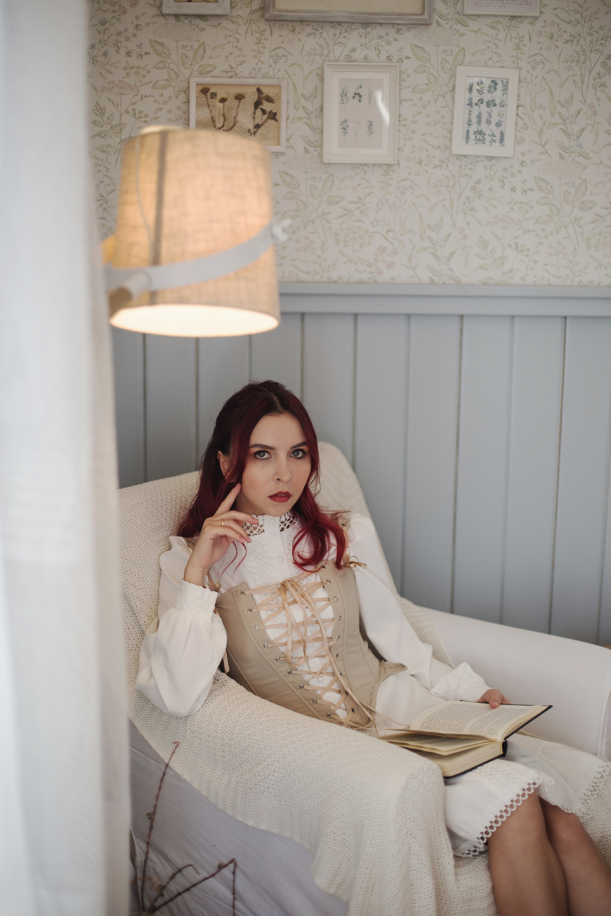 Inst: Md: @rom.viki Mua: @evgenia_makeuphair Org: @creative_photoday Loc: @leonadacha