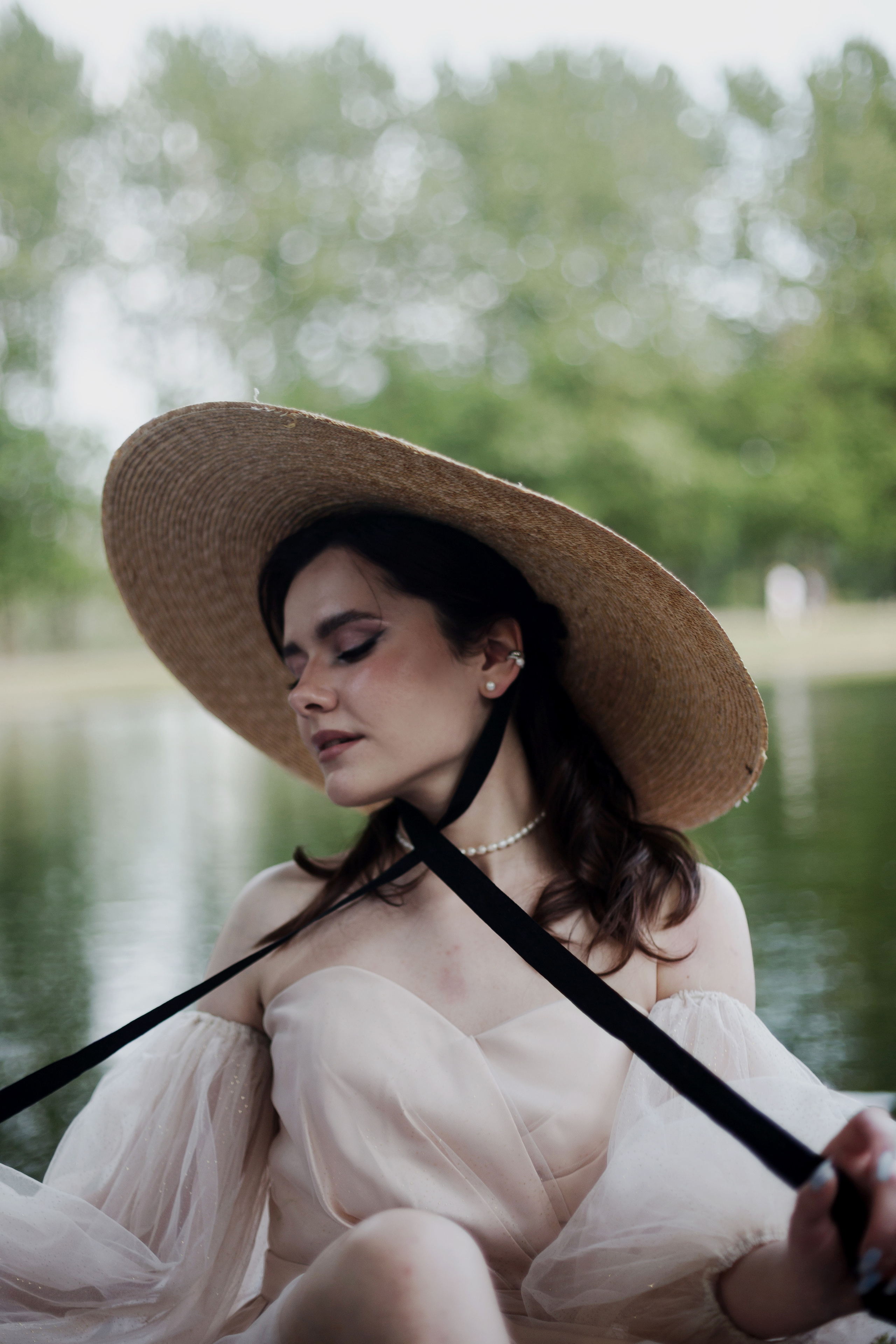 Inst: Md: @aldruuuz Mua: @kuklius_muah Dress: @studio_of_dresses Org: @creative_photoday Loc: @evgeniya_pyatnitskaya