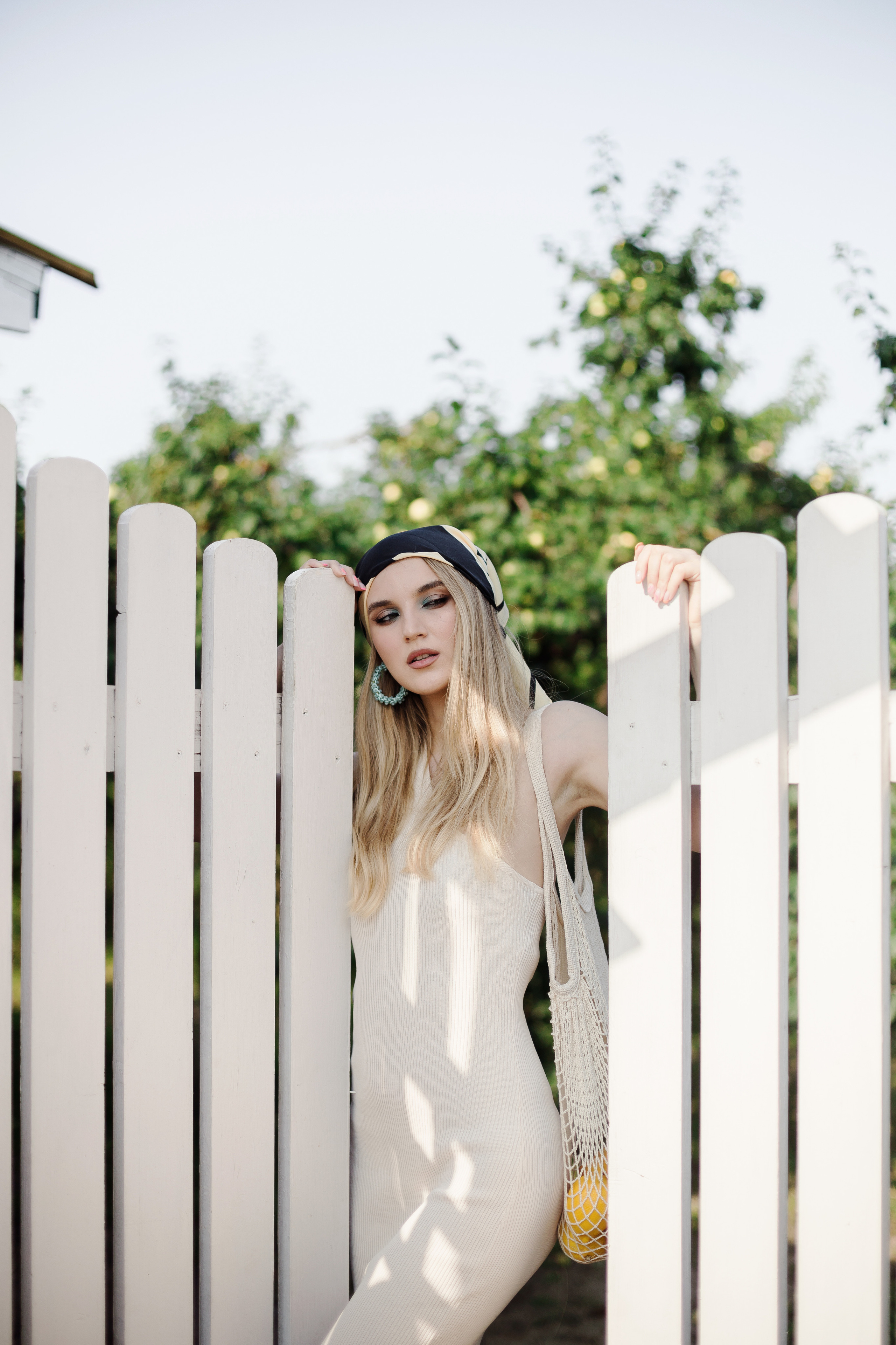 Inst: Md: @ellkomakup_ Mua: @ellkomakup_  Org: @creative_photoday Loc: @leonadacha