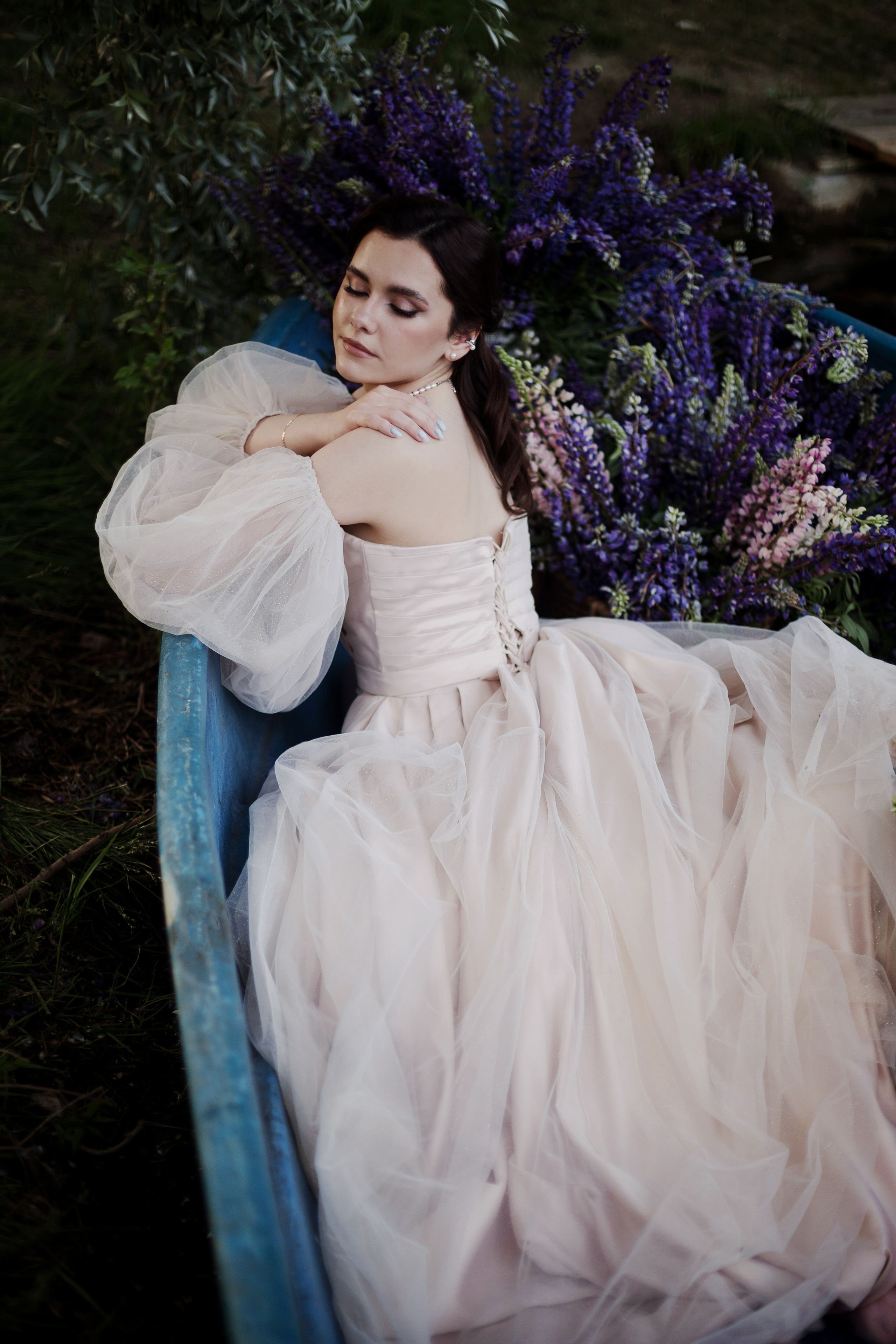 Inst: Md: @aldruuuz Mua: @kuklius_muah Dress: @studio_of_dresses Org: @creative_photoday Loc: @evgeniya_pyatnitskaya