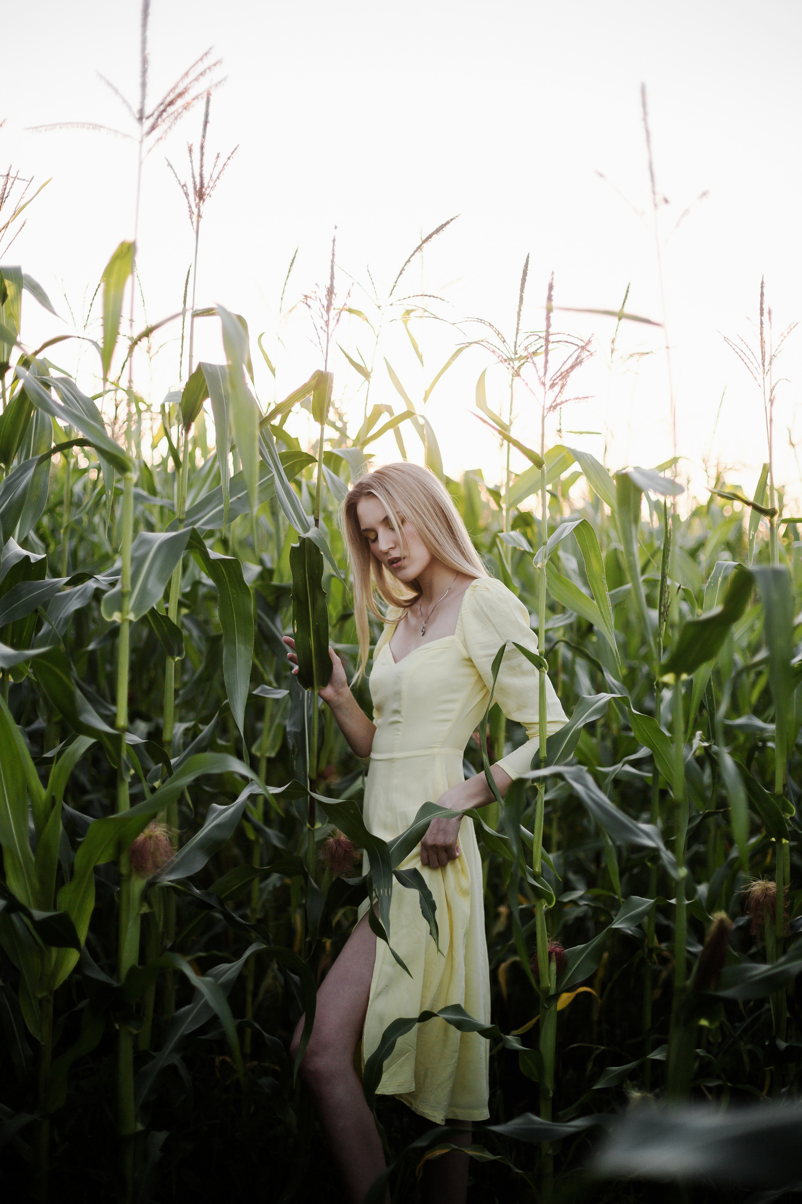 Inst: Md: @ellkomakup_ Mua: @ellkomakup_  Org: @creative_photoday