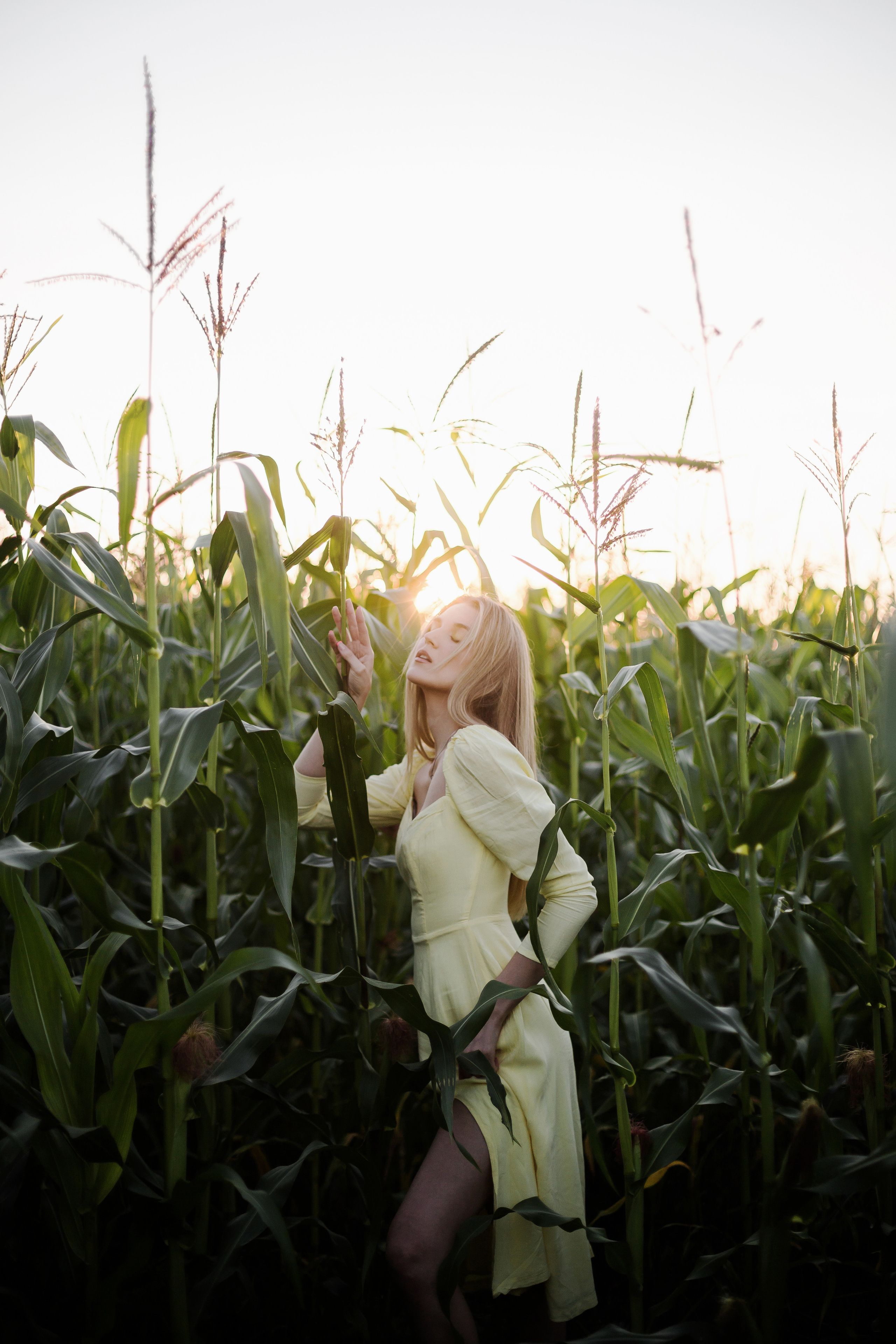 Inst: Md: @ellkomakup_ Mua: @ellkomakup_  Org: @creative_photoday