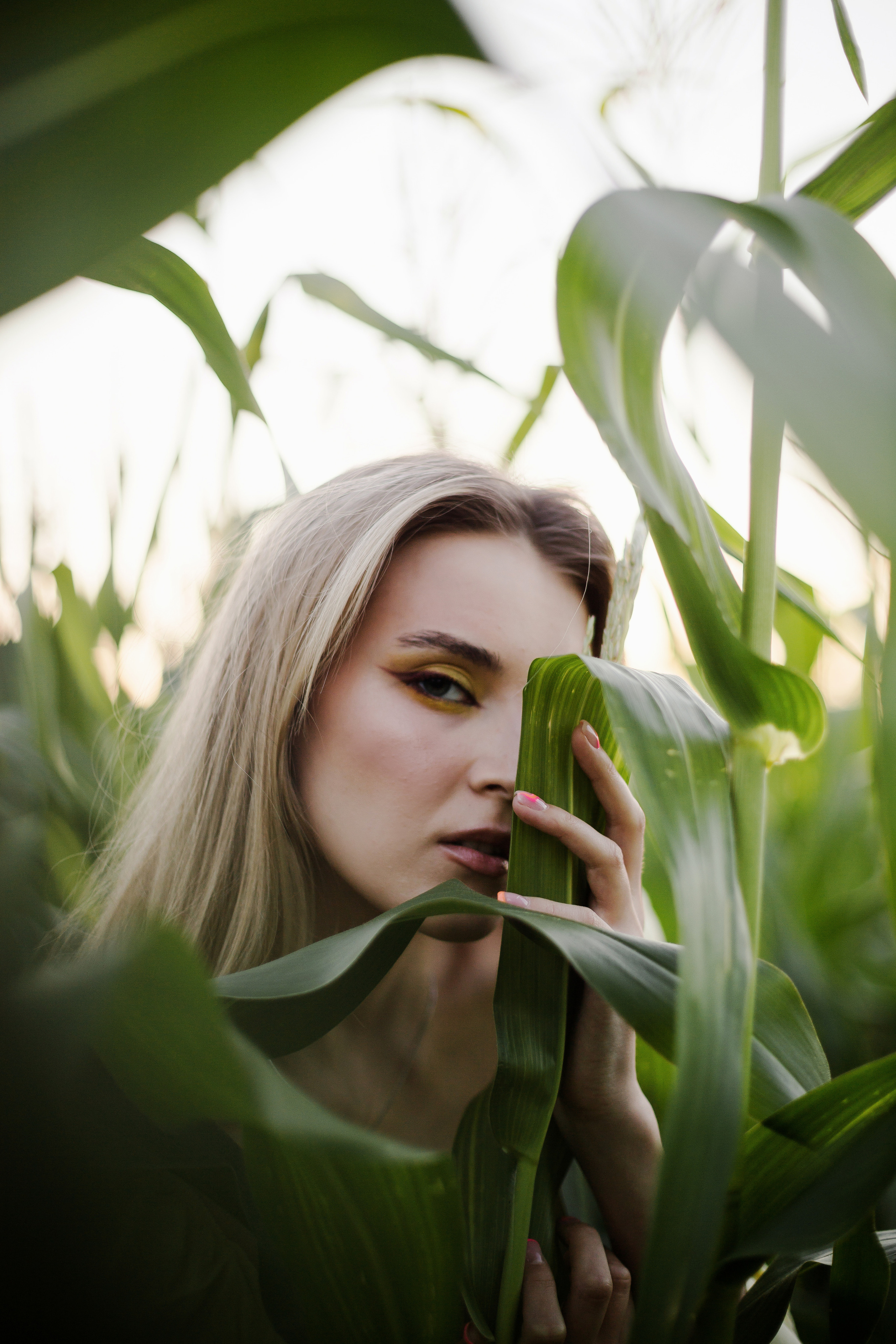 Inst: Md: @ellkomakup_ Mua: @ellkomakup_  Org: @creative_photoday