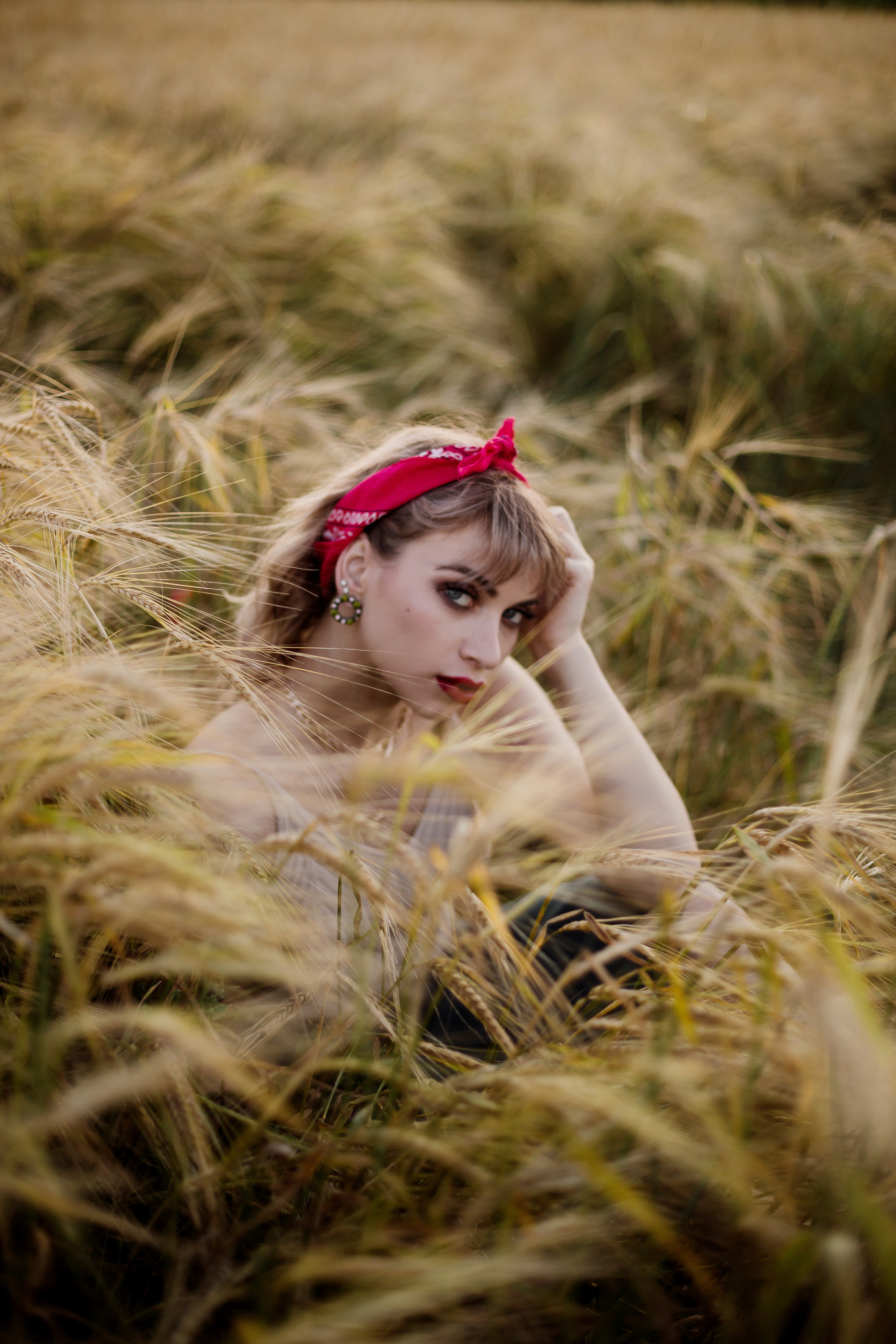 Inst: Md: @ooh_kate Mua: @olesya_ks Org: @creative_photoday