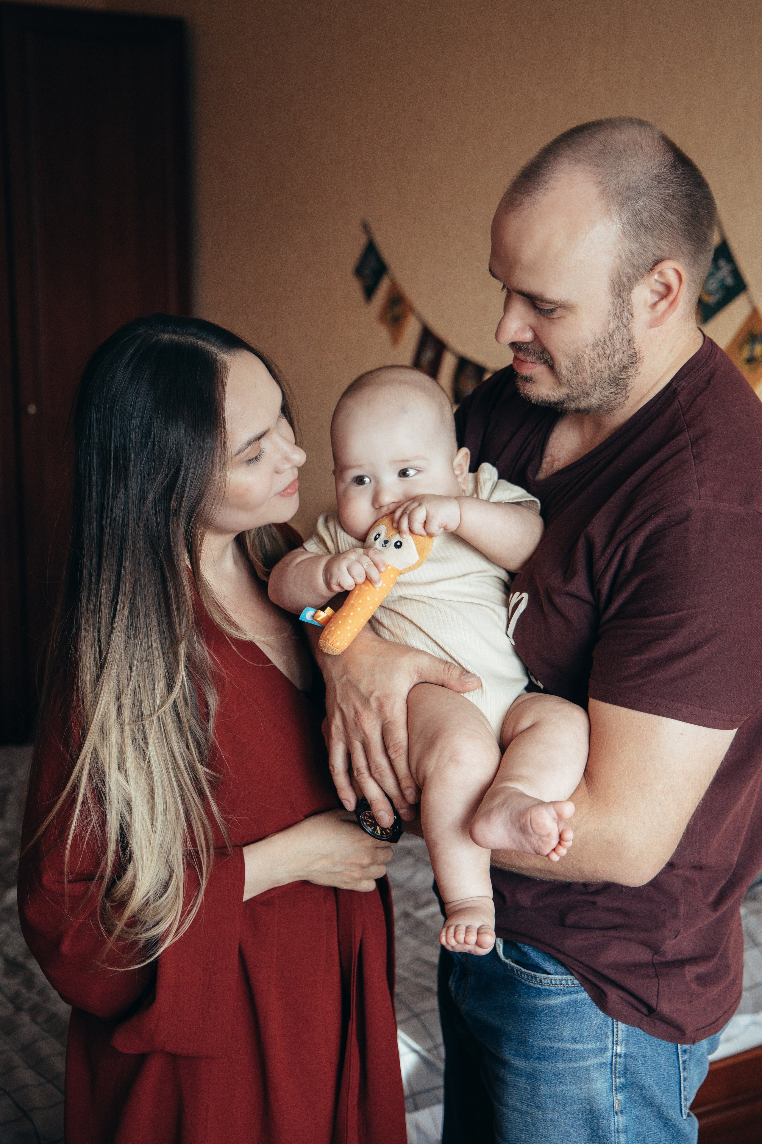 Домашняя семейная фотосессия. Свадебный и семейный фотограф в Красноярске Леонид Максимов