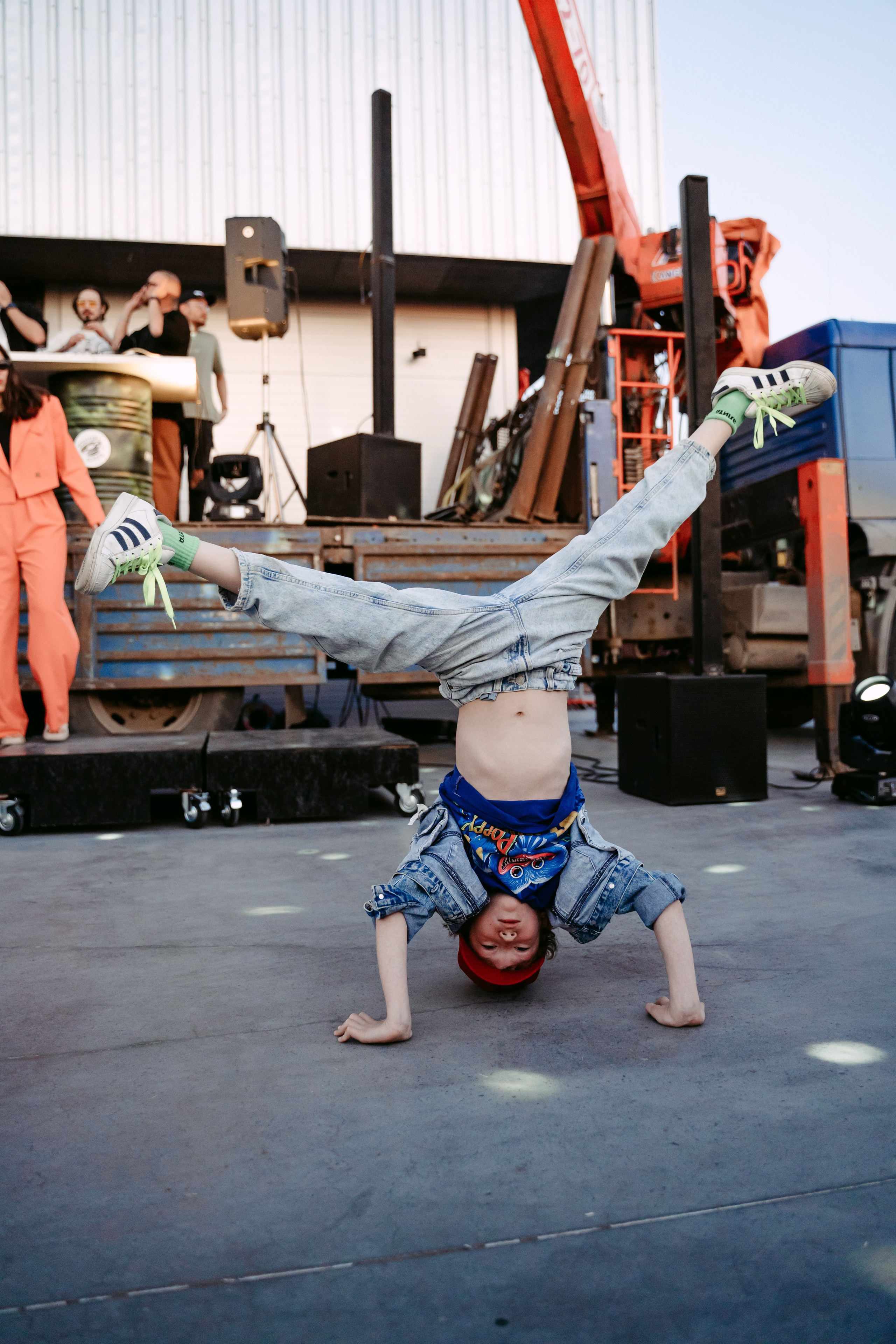 1 год Scratch Dj School / 2023. Саша Копылов, фотограф в Казани