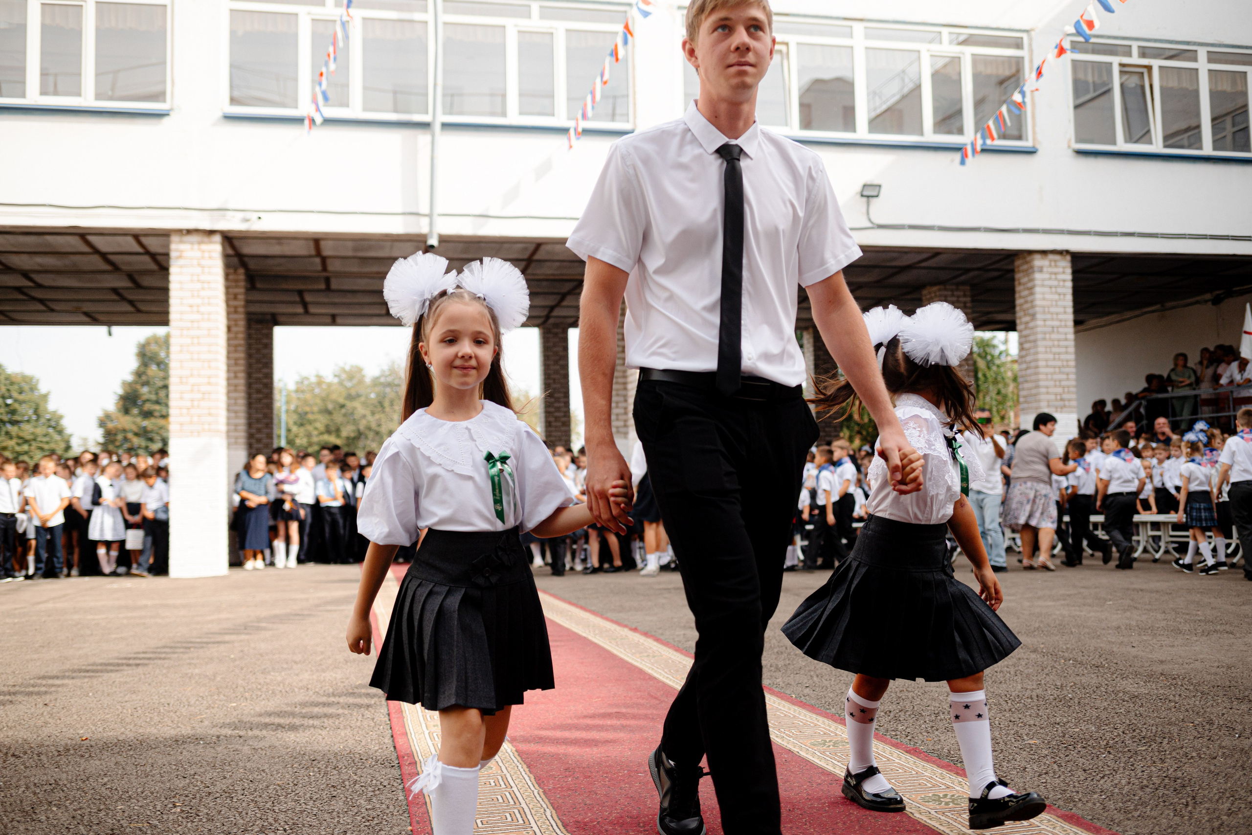 Школьный фотограф кропоткин. Свадебный фотограф Кропоткин Краснодар
