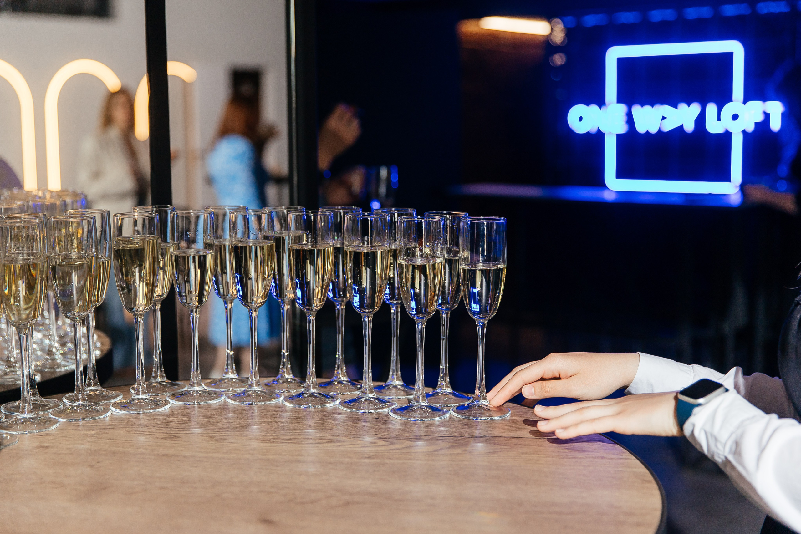 Презентация новинок систем света Maytoni в One way loft. Фотограф в Красноярске Надежда Воскресенская