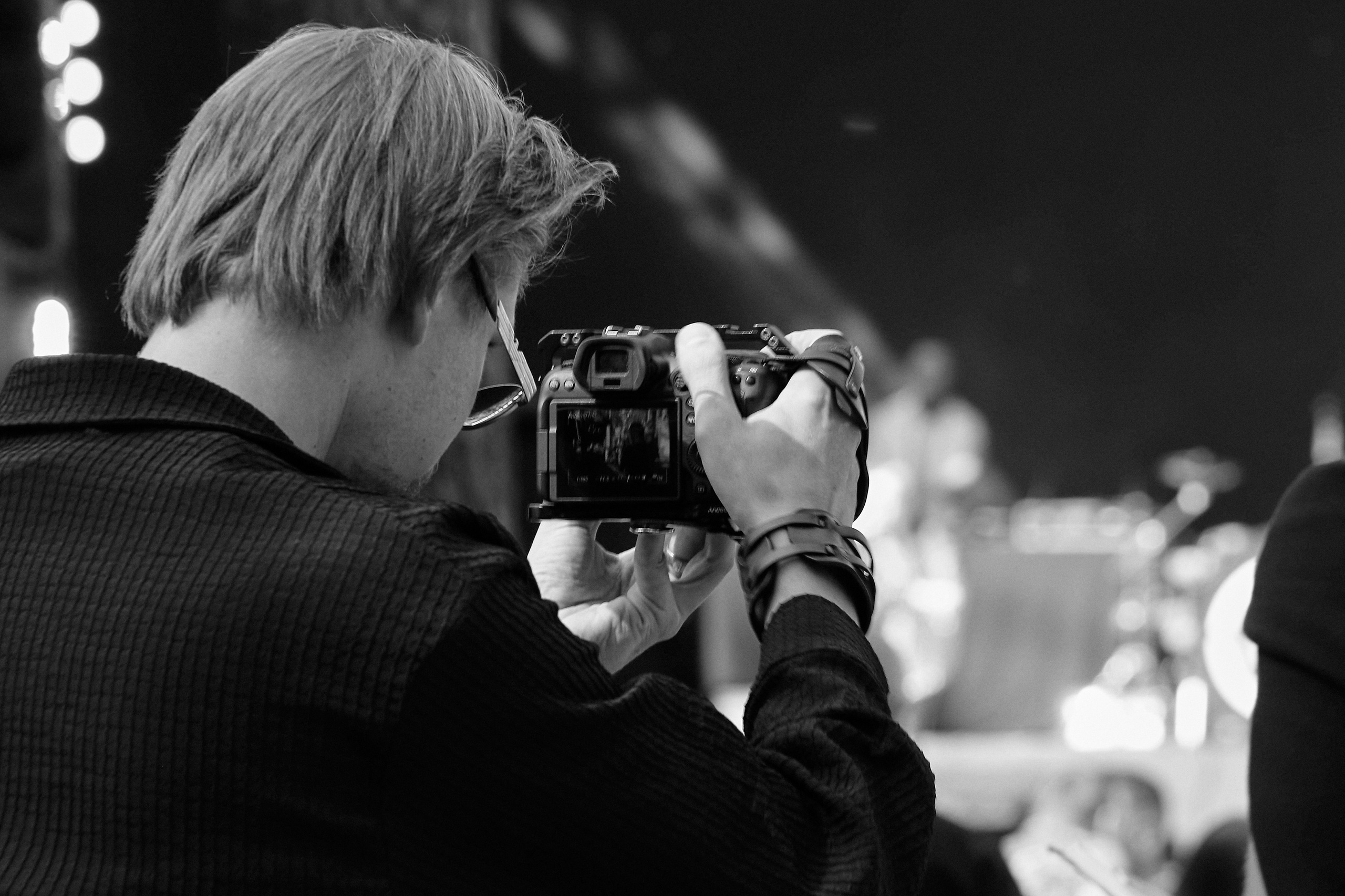 PRICE. Дмитрий Мазуркевич: Профессиональный Репортажный Фотограф