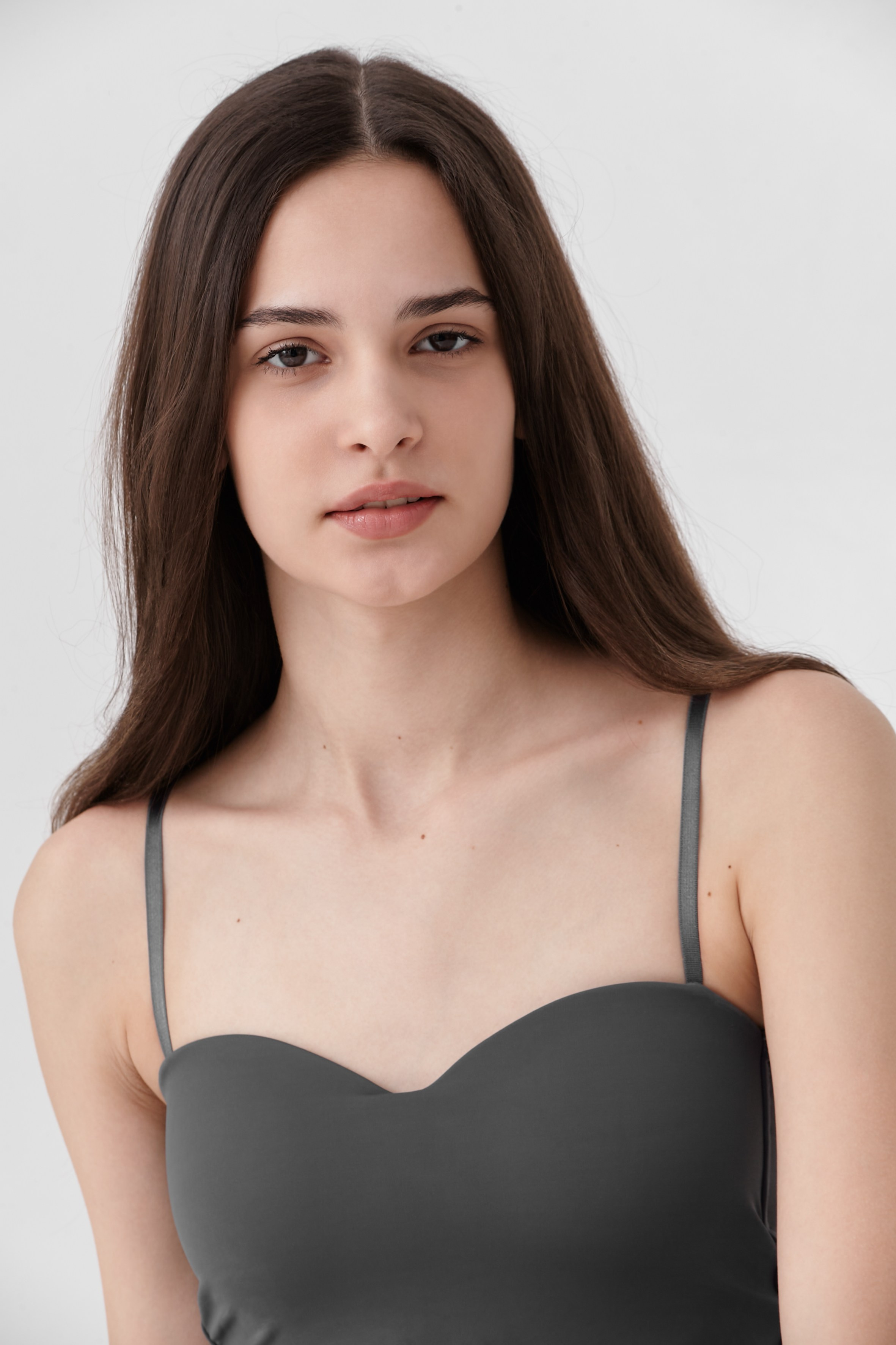 Модельные тесты для Алины. Модельные тесты в Москве. Фотограф Вика Паршина