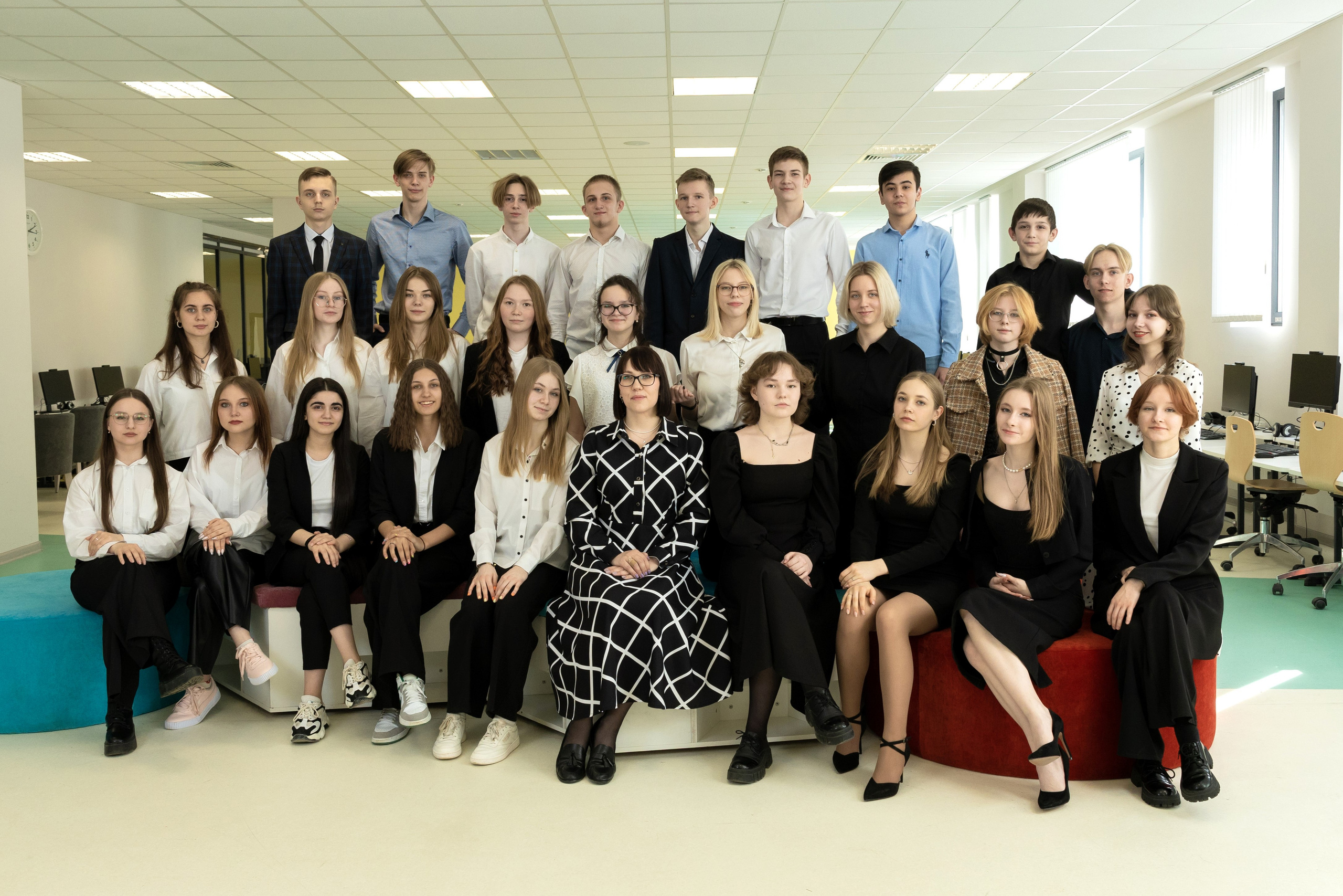 Школа 9-11 классы. Выпускные альбомы для детского сада и школы