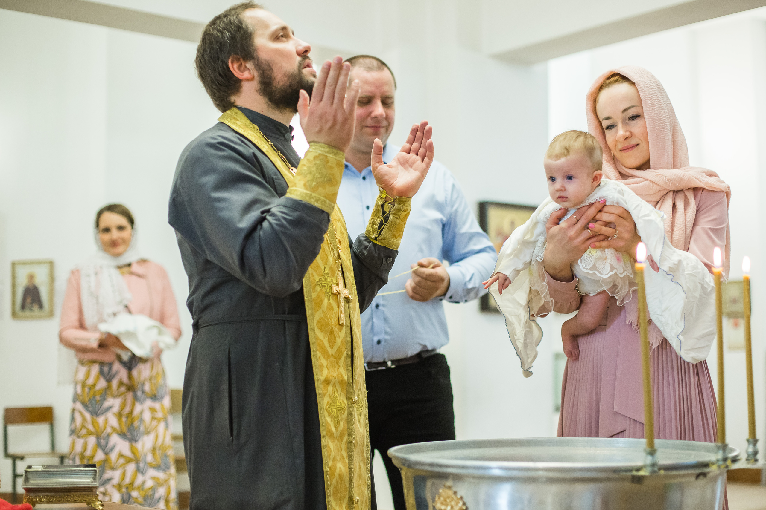 ТАИНСТВО КРЕЩЕНИЯ. ФОТОГРАФ ТАИНСТВО КРЕЩЕНИЯ В МИНСКЕ ЕЛЕНА ЮДИНА