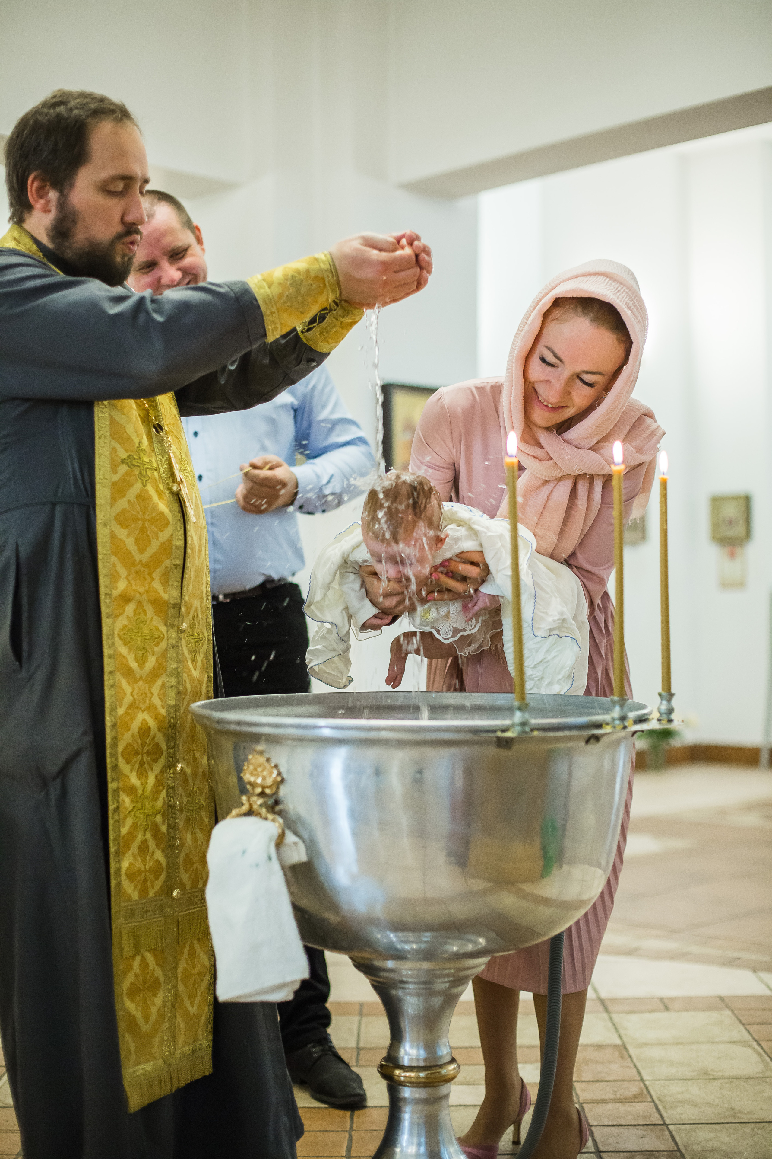 ТАИНСТВО КРЕЩЕНИЯ. ФОТОГРАФ ТАИНСТВО КРЕЩЕНИЯ В МИНСКЕ ЕЛЕНА ЮДИНА